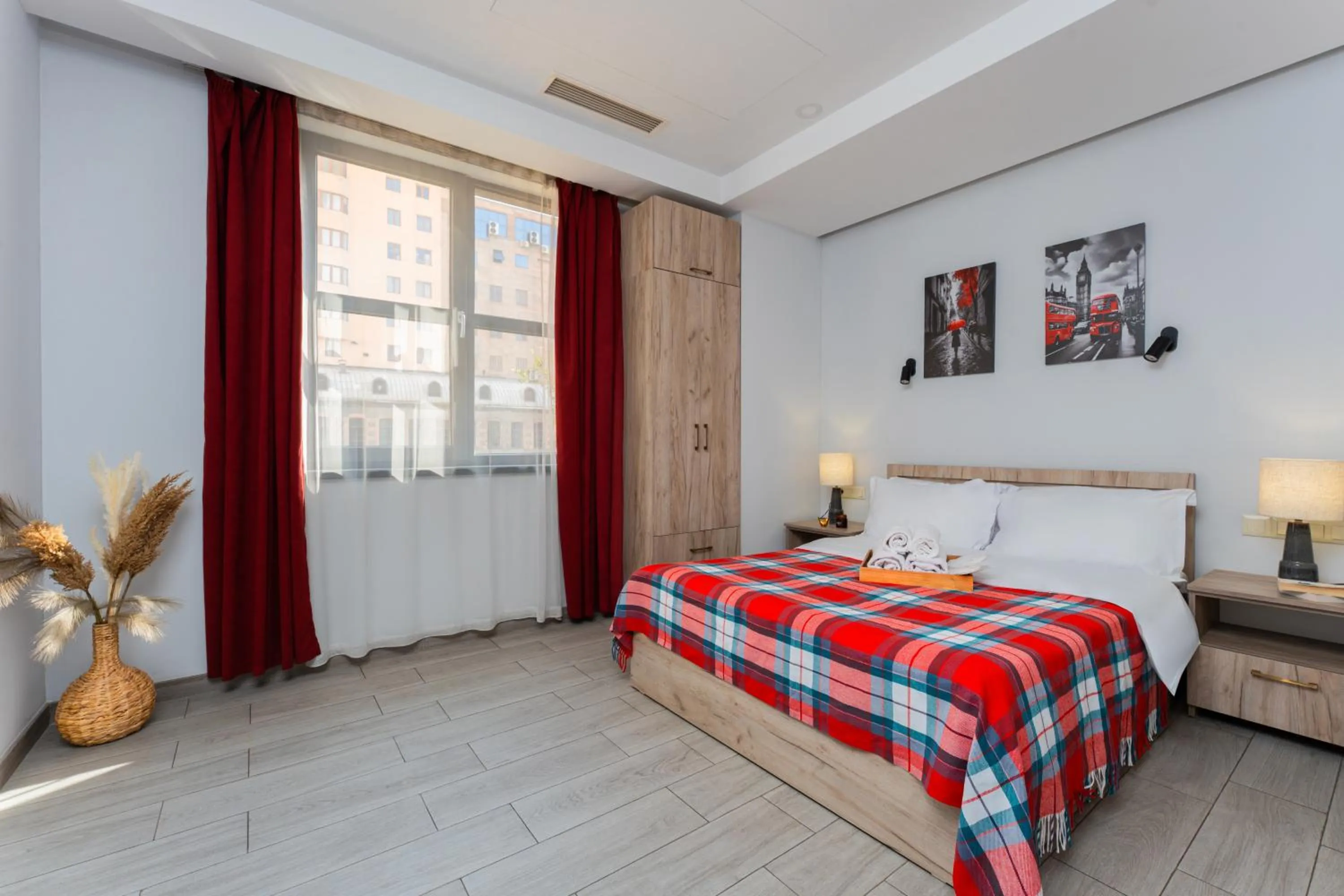 Bed in Apart-hotel on Koghbatsi 16