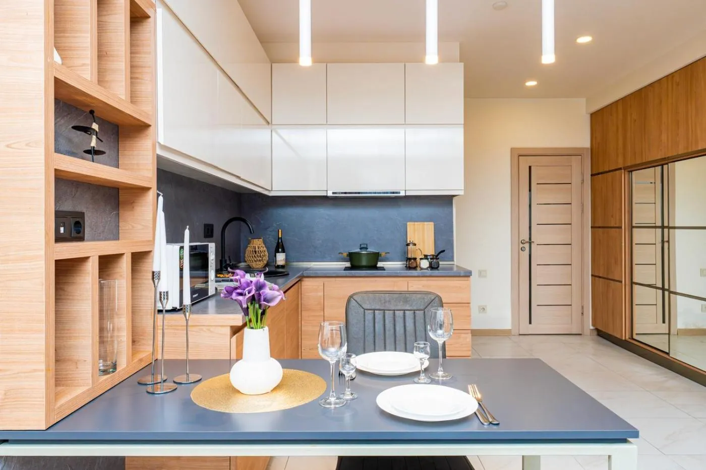 kitchen in Apart-hotel on Koghbatsi 16