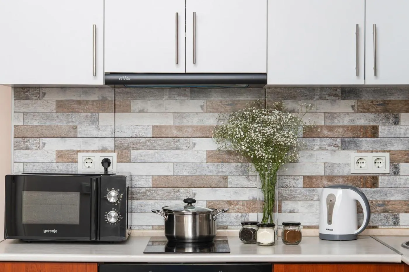 Kitchen or kitchenette in Apart-hotel on Koghbatsi 16