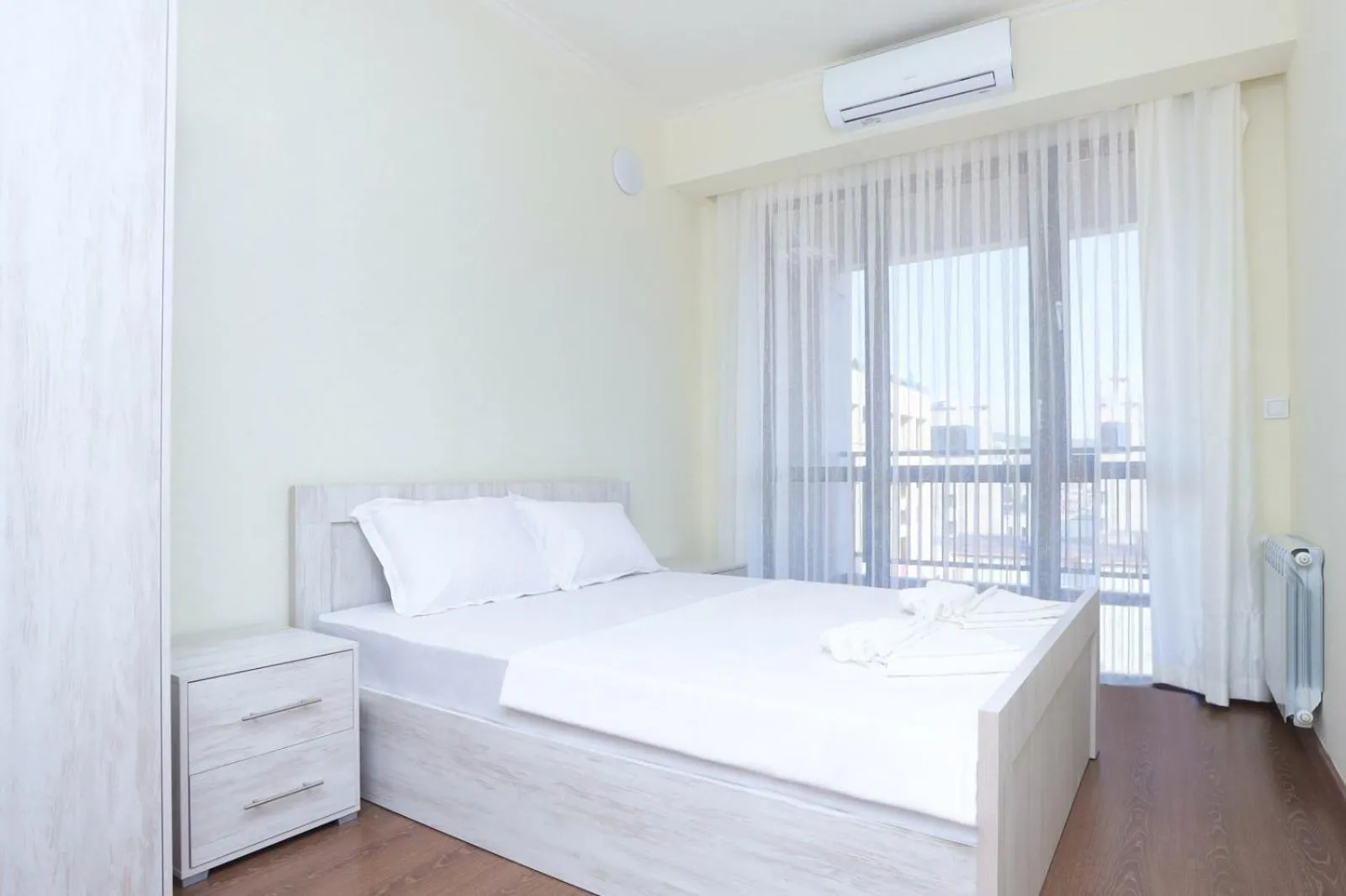 Bed in Apart-hotel on Koghbatsi 16