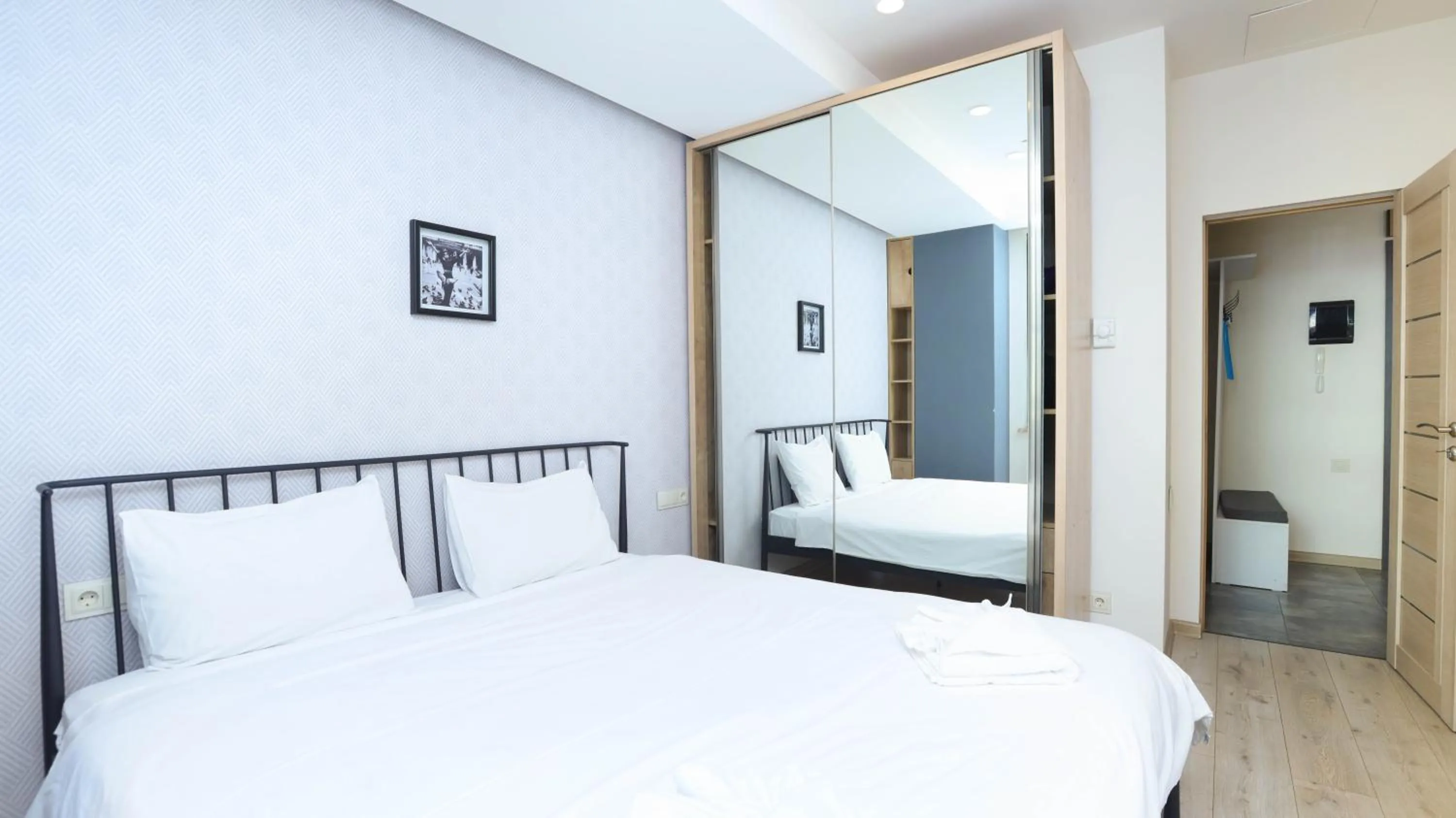 Bedroom, Bed in Apart-hotel on Koghbatsi 16