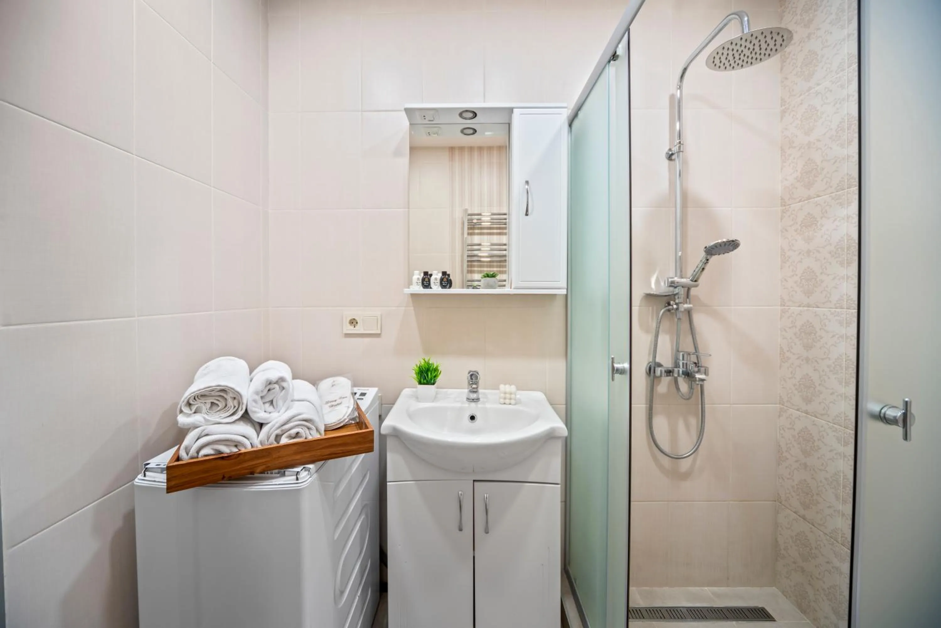 Bathroom in Apart-hotel on Koghbatsi 16