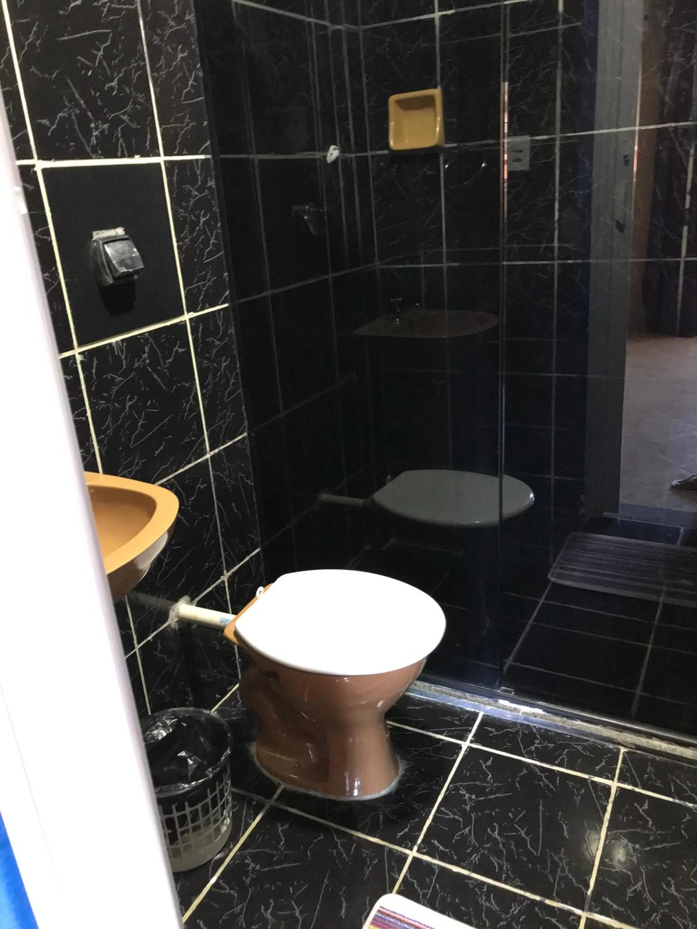 Bathroom in Pousada Floripes