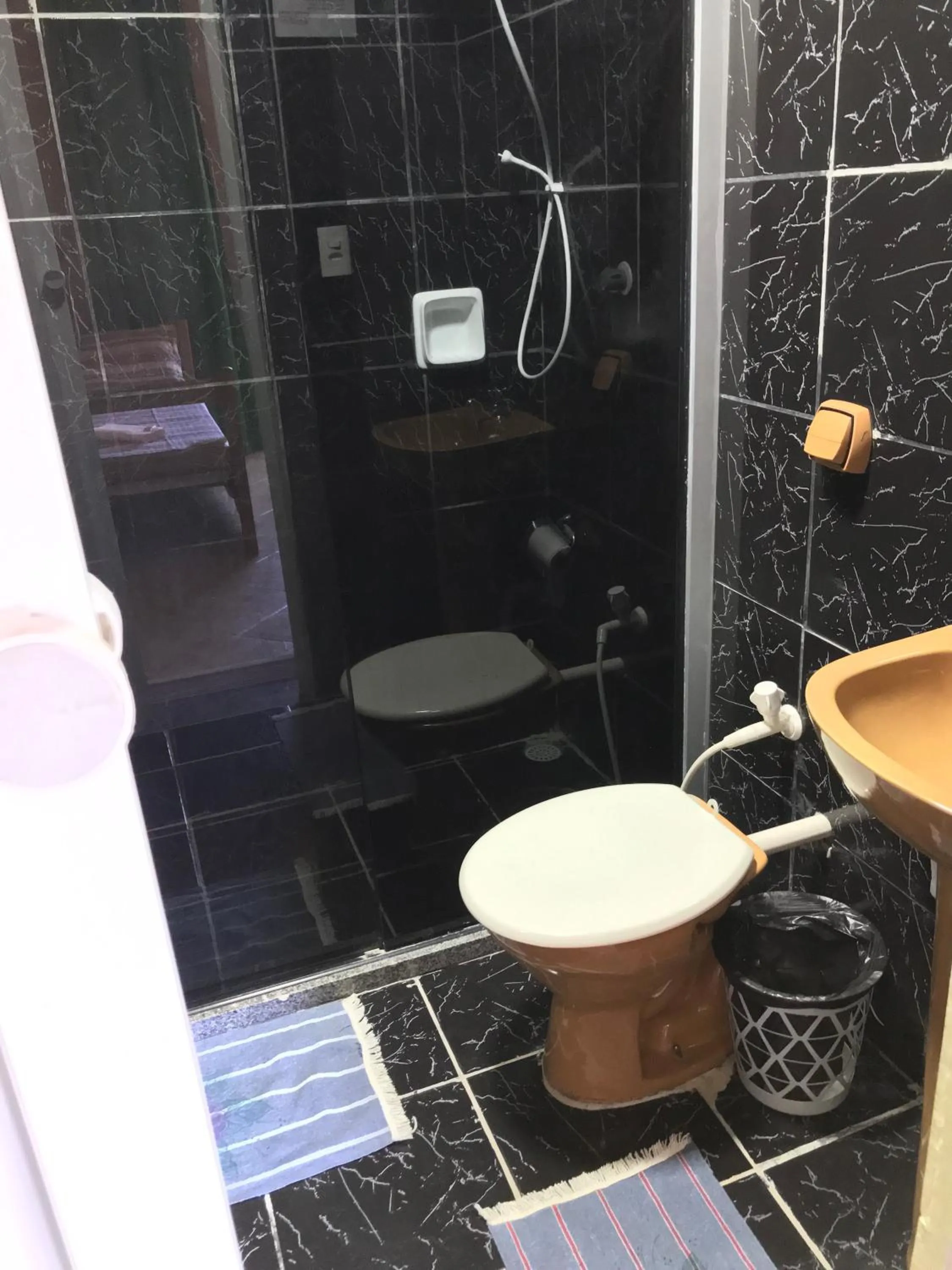 Bathroom in Pousada Floripes