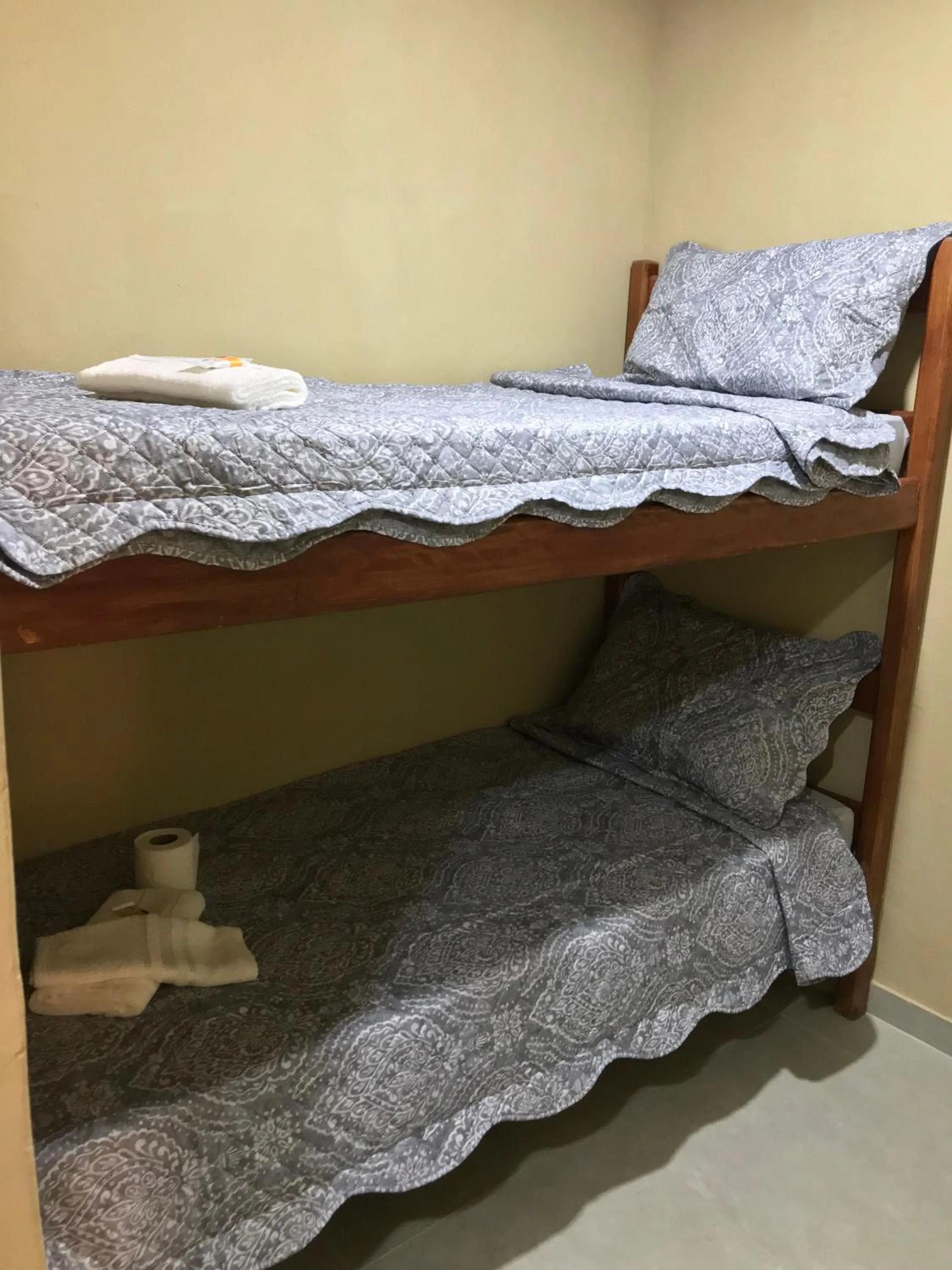 bunk bed, Bed in Pousada Floripes