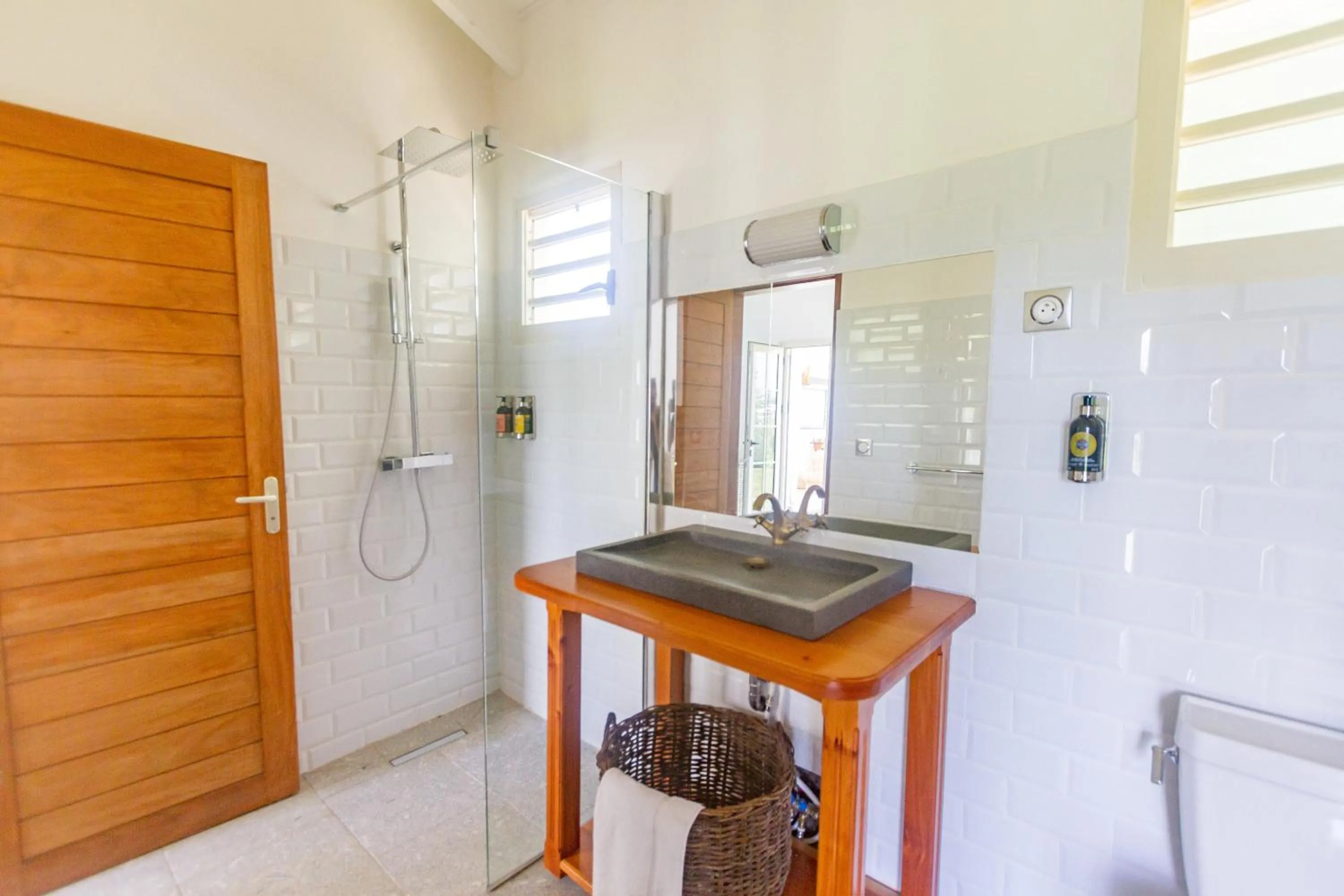 Bathroom in Habitation Saint Charles - Hôtel de Charme & Spa