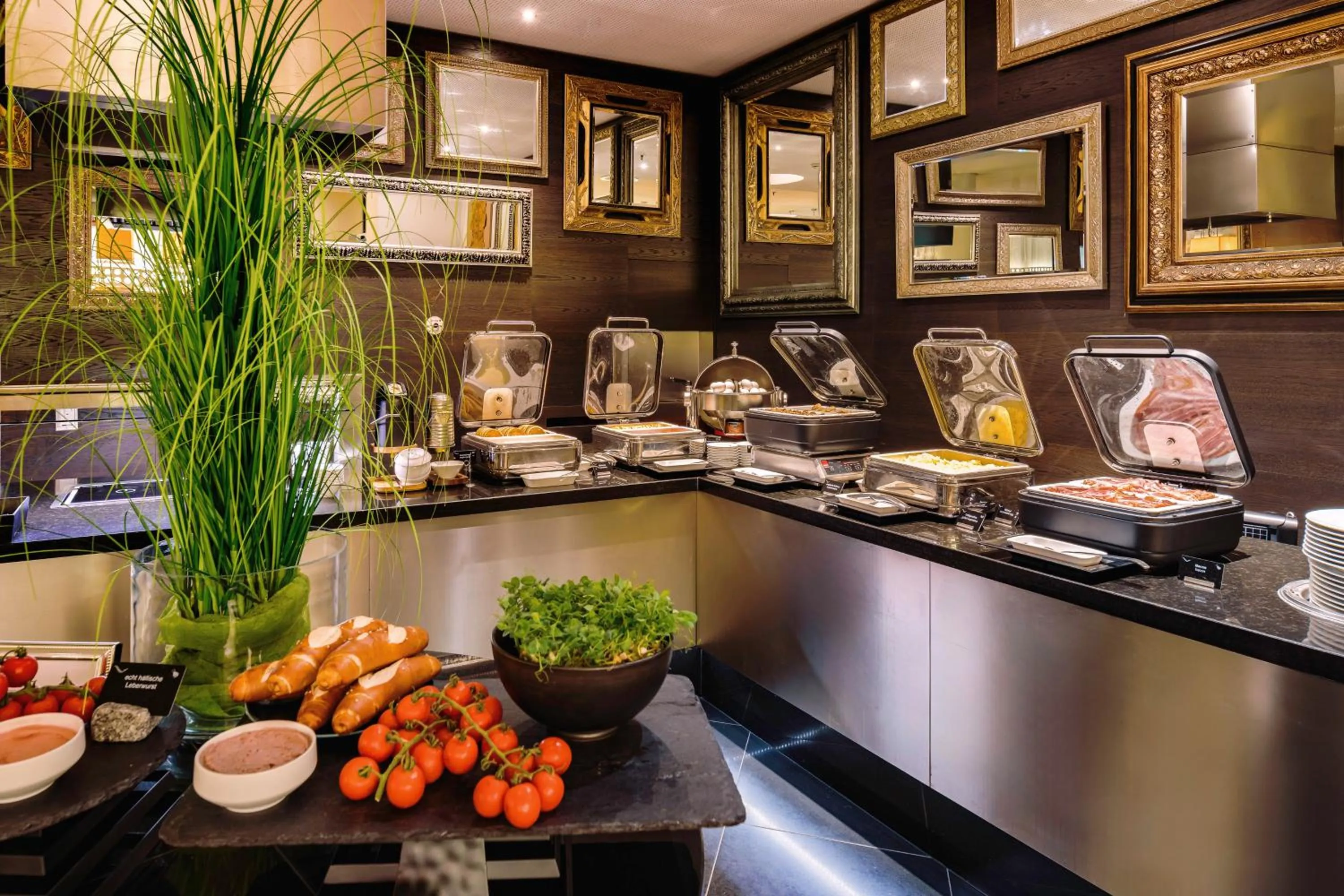 Restaurant/places to eat in Mövenpick Hotel Stuttgart Airport