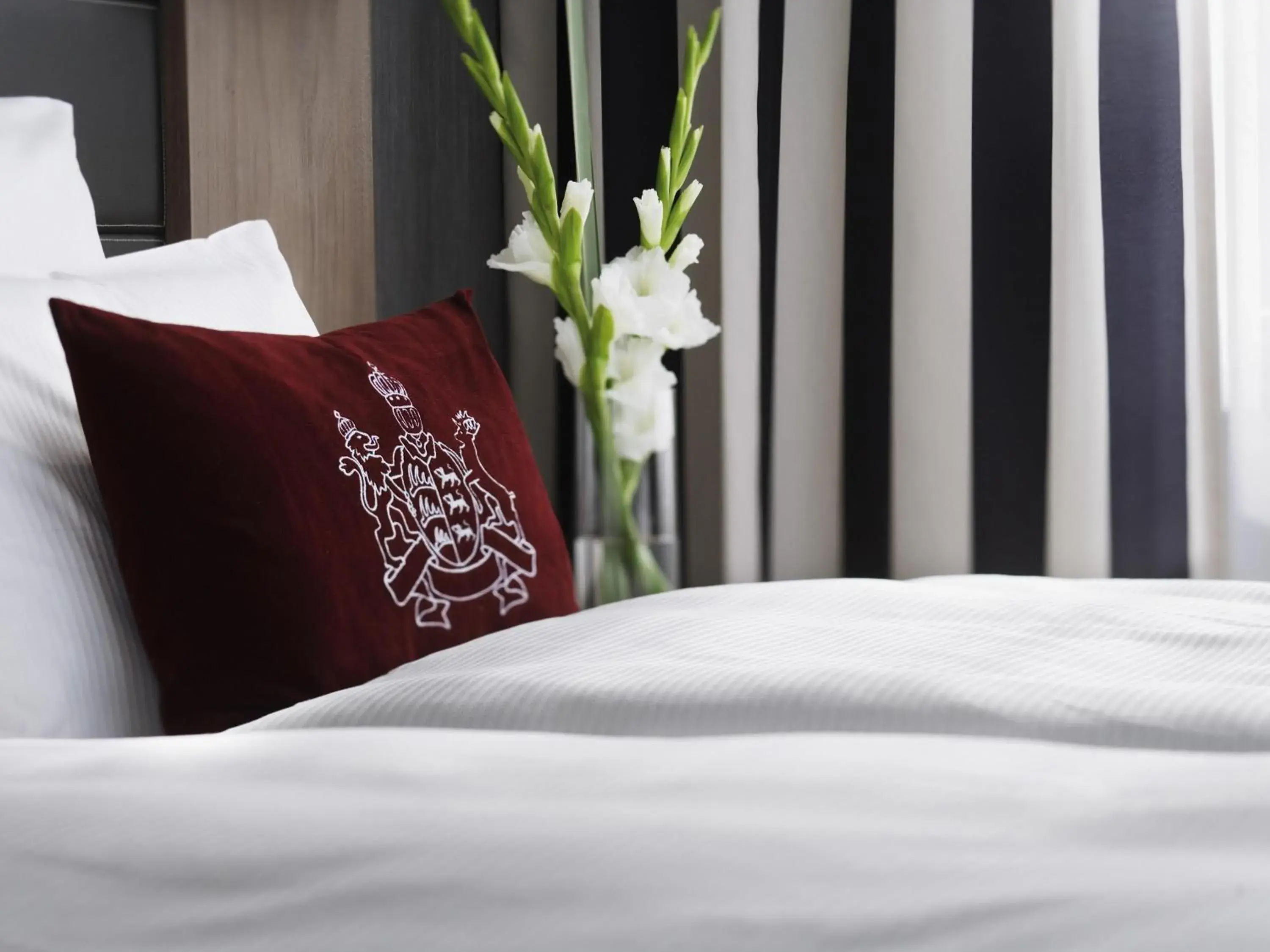 Superior Queen Room in Mövenpick Hotel Stuttgart Airport Superior Queen Room in Mövenpick Hotel Stuttgart Airport