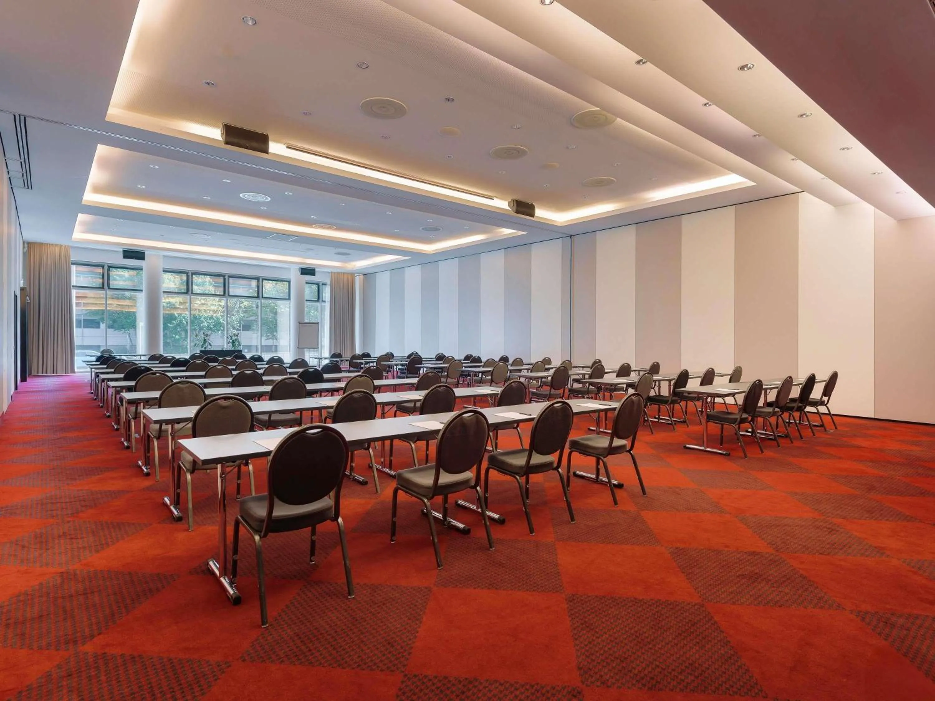 Meeting/conference room in Mövenpick Hotel Stuttgart Airport