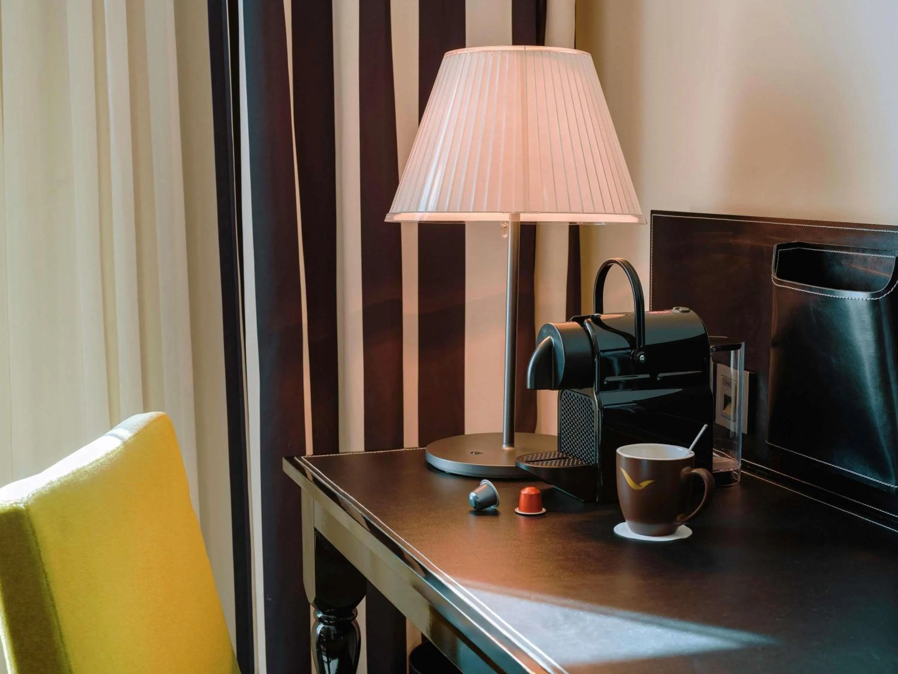 Bedroom in Mövenpick Hotel Stuttgart Airport