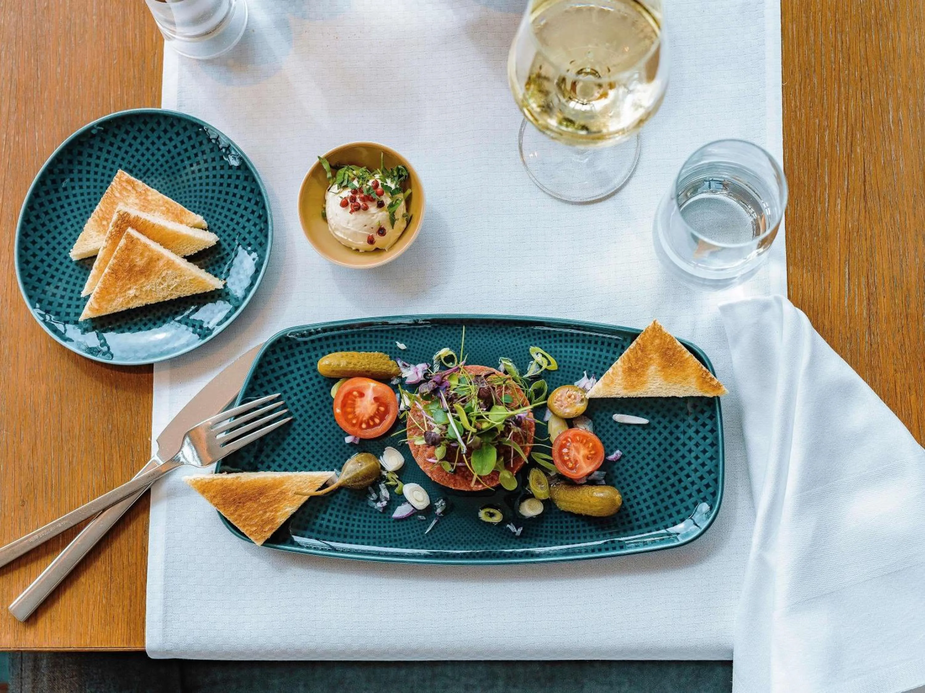 Restaurant/places to eat in Mövenpick Hotel Stuttgart Airport