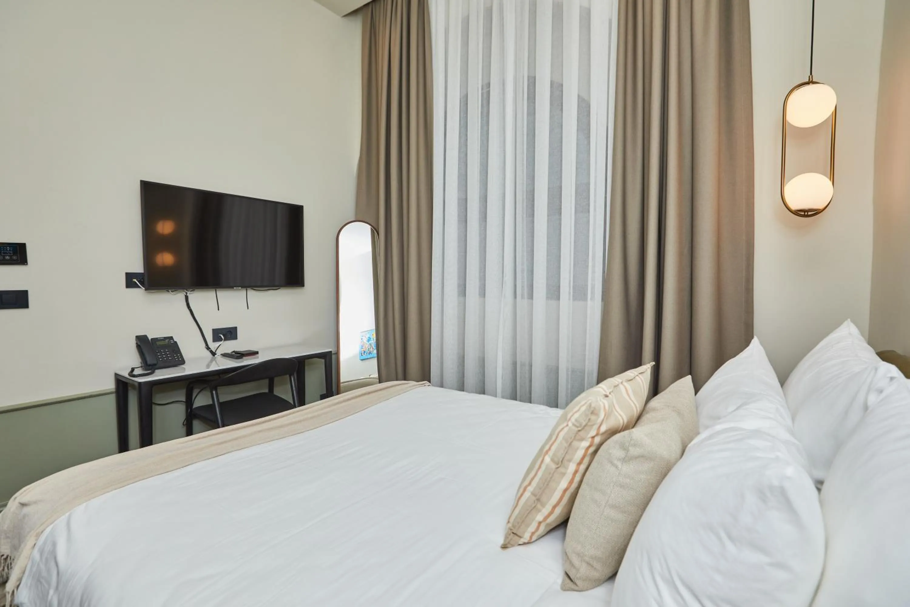 Bedroom, Bed in Martis Forum Heritage Hotel & Residence