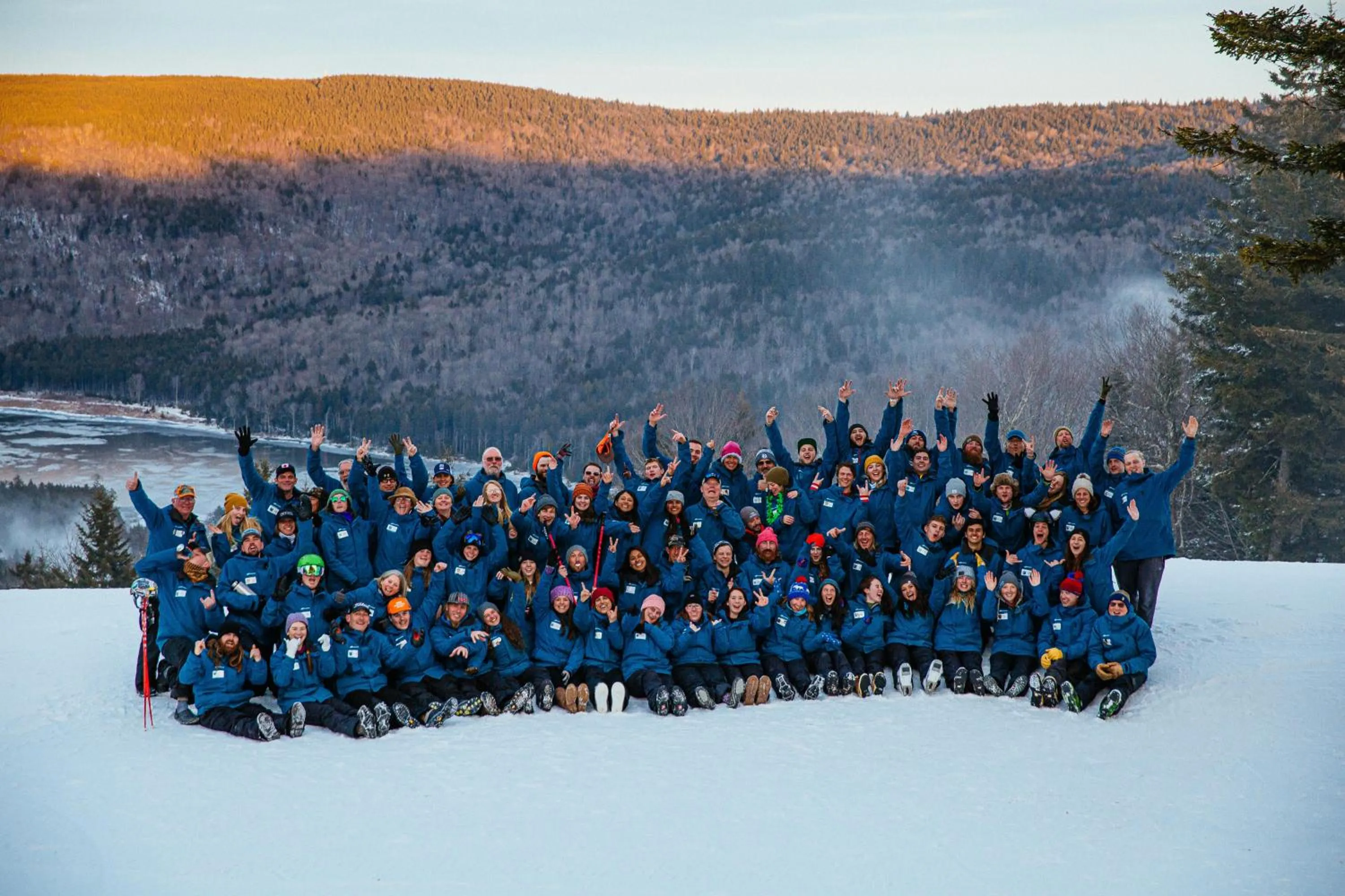 Property building in Stroll to Slopes, Village Area, Ski in-out MtLodge 294