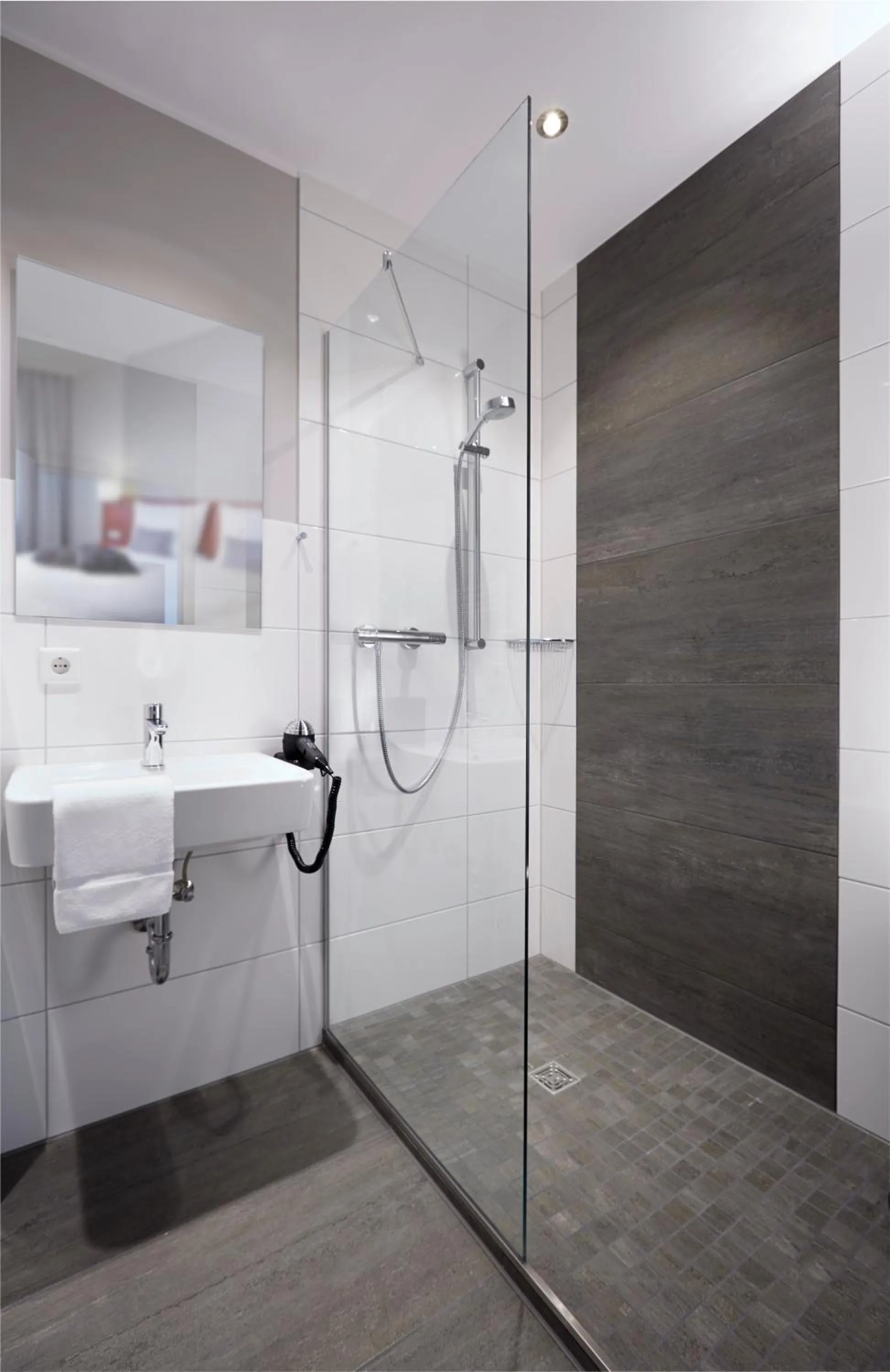 Photo of the whole room in Kochs Stadthotel