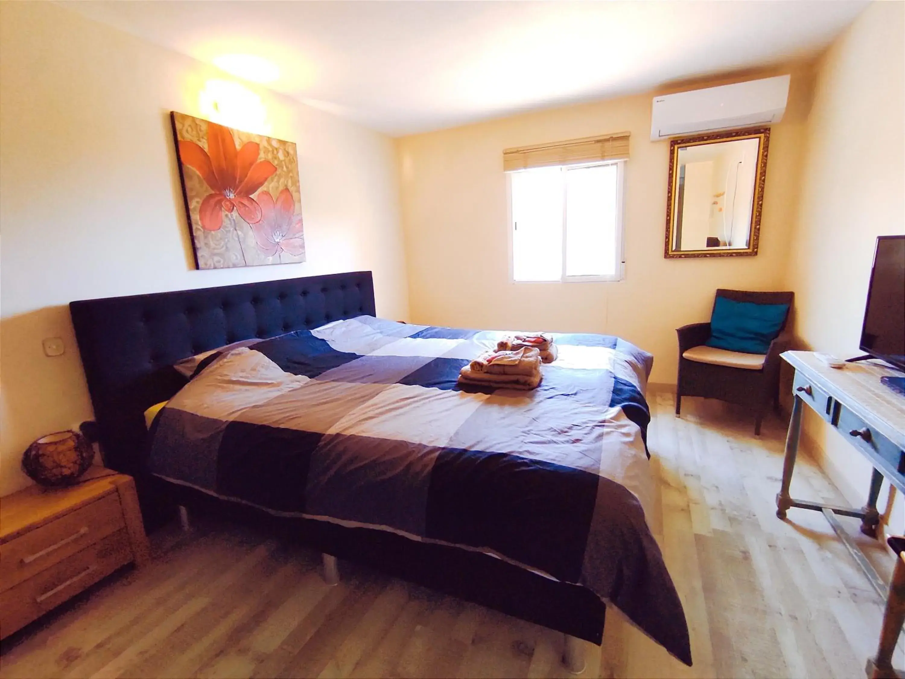 Double Room with Private External Bathroom in Casa Pura Vida Double Room with Private External Bathroom in Casa Pura Vida