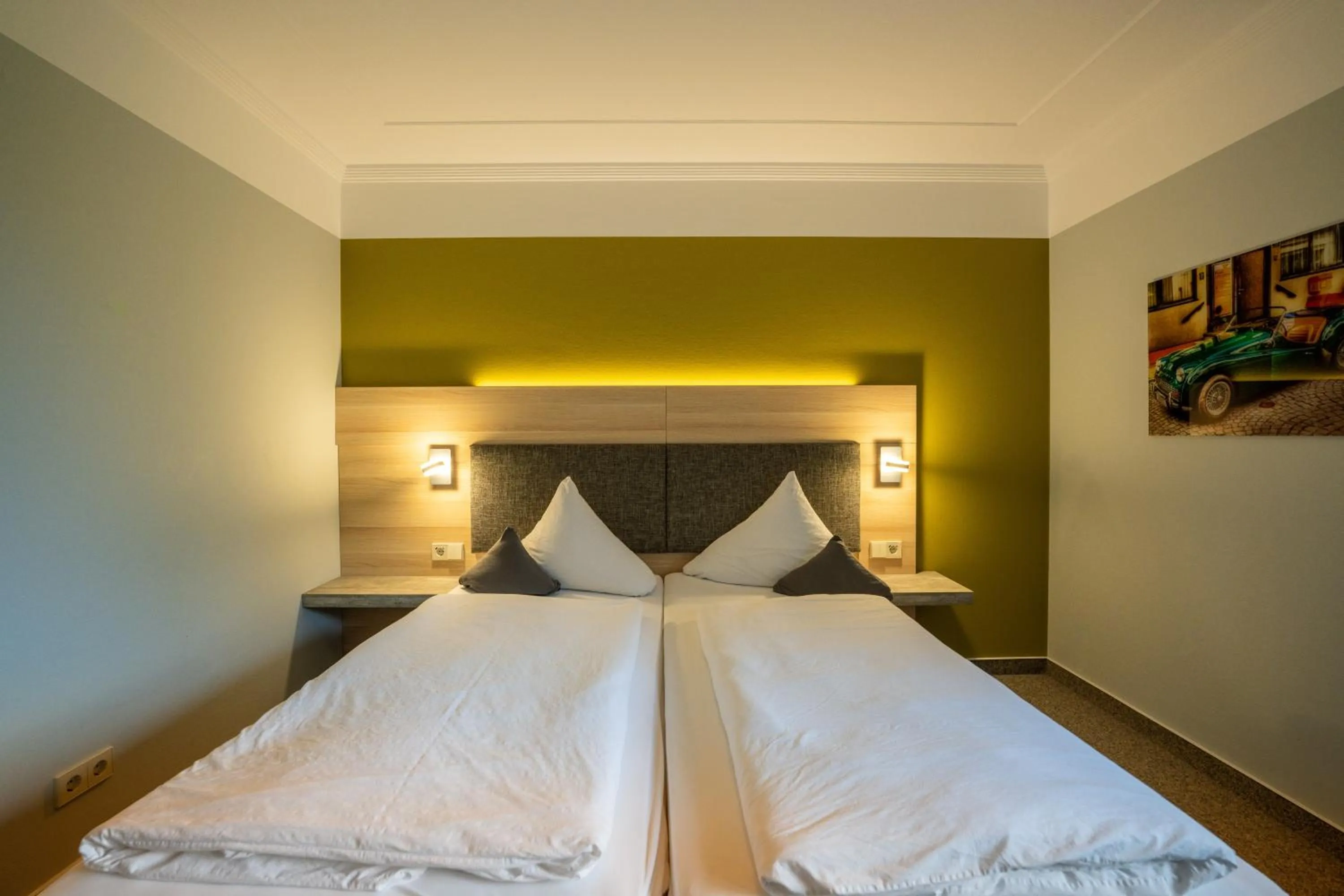 Bed in BurgStadt-Hotel