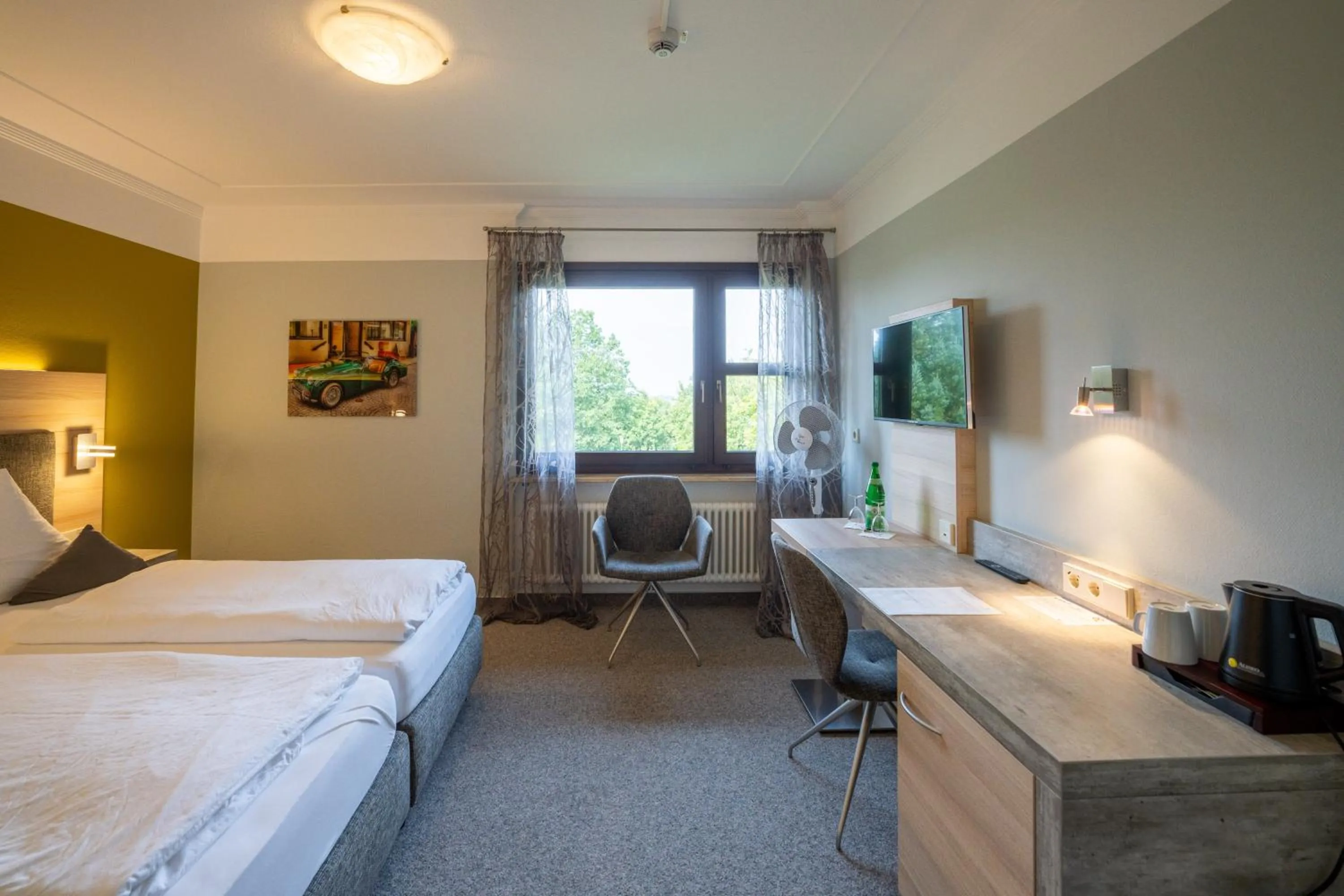 Bedroom, Bed in BurgStadt-Hotel