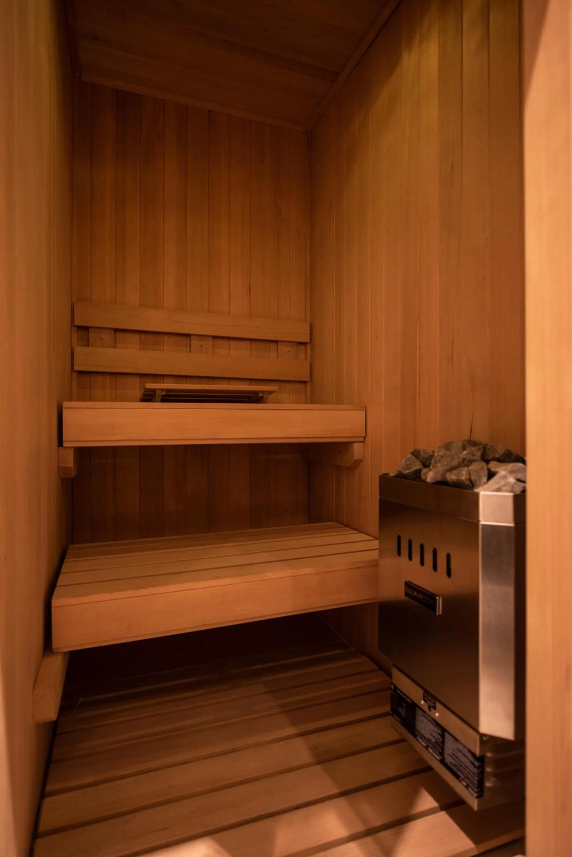 Steam room in Hotel Madi