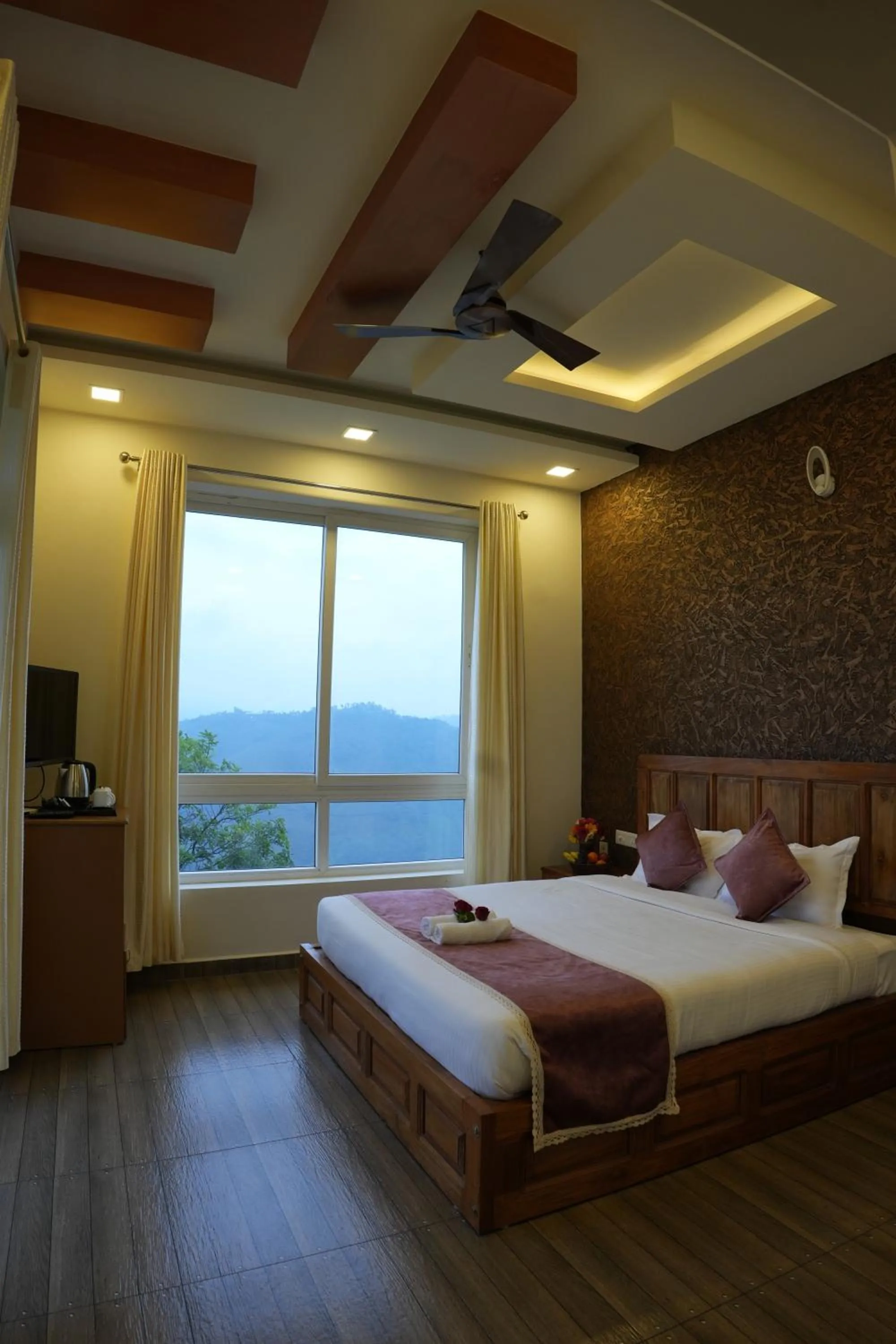 Bed in Vaga Mist Resort Vagamon