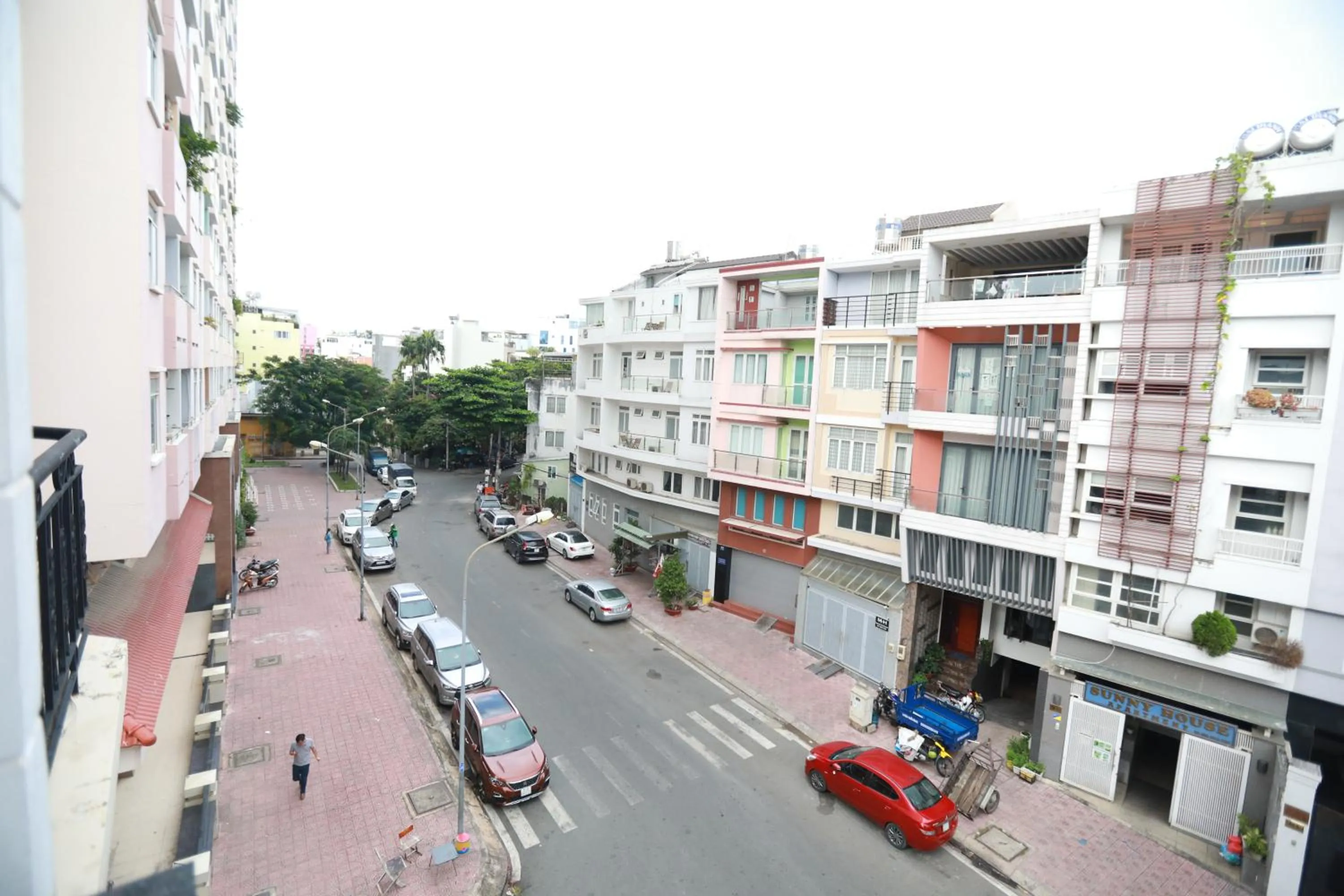 Property building in Du Homestay 1