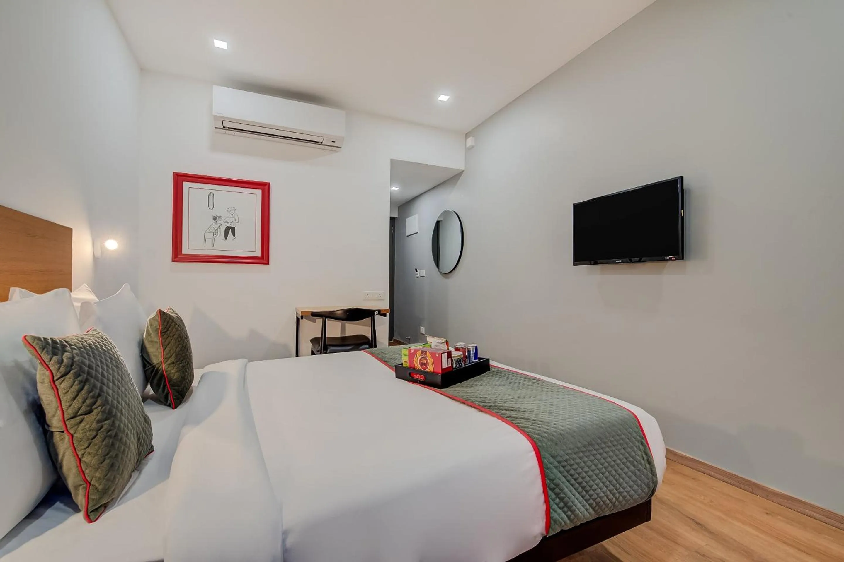 Bedroom, Bed in Super Townhouse MG Road Pune