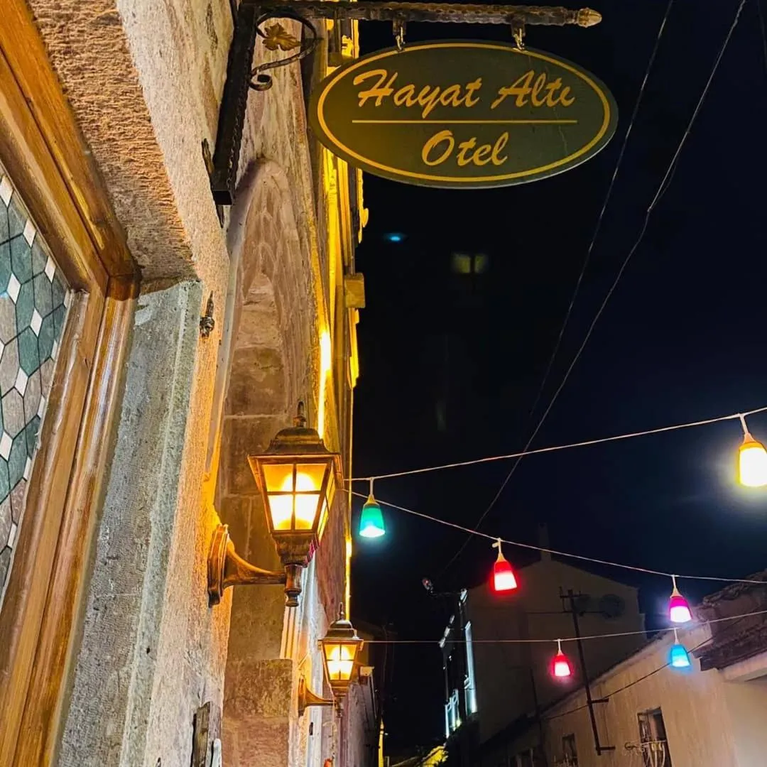 HAYAT ALTI OTEL ayvalık