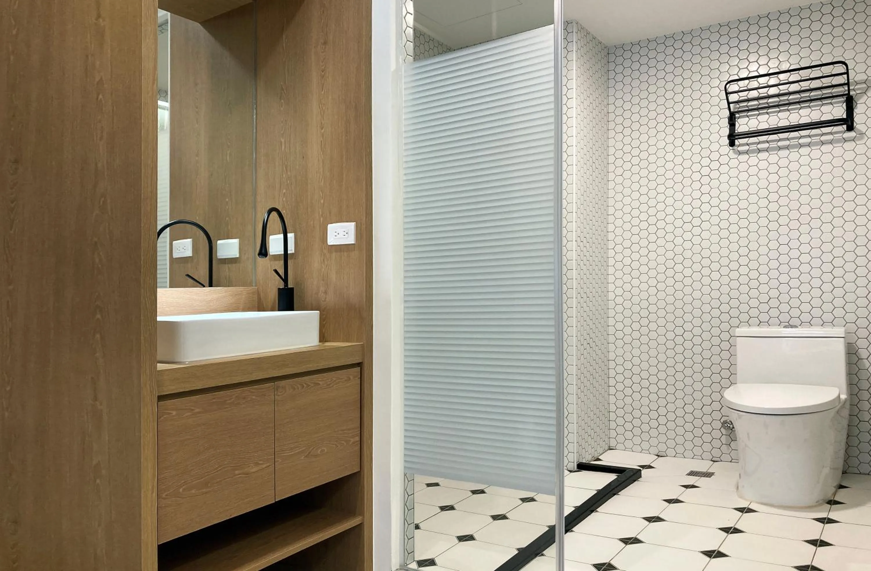 Shower in Little Inn by LAGOM