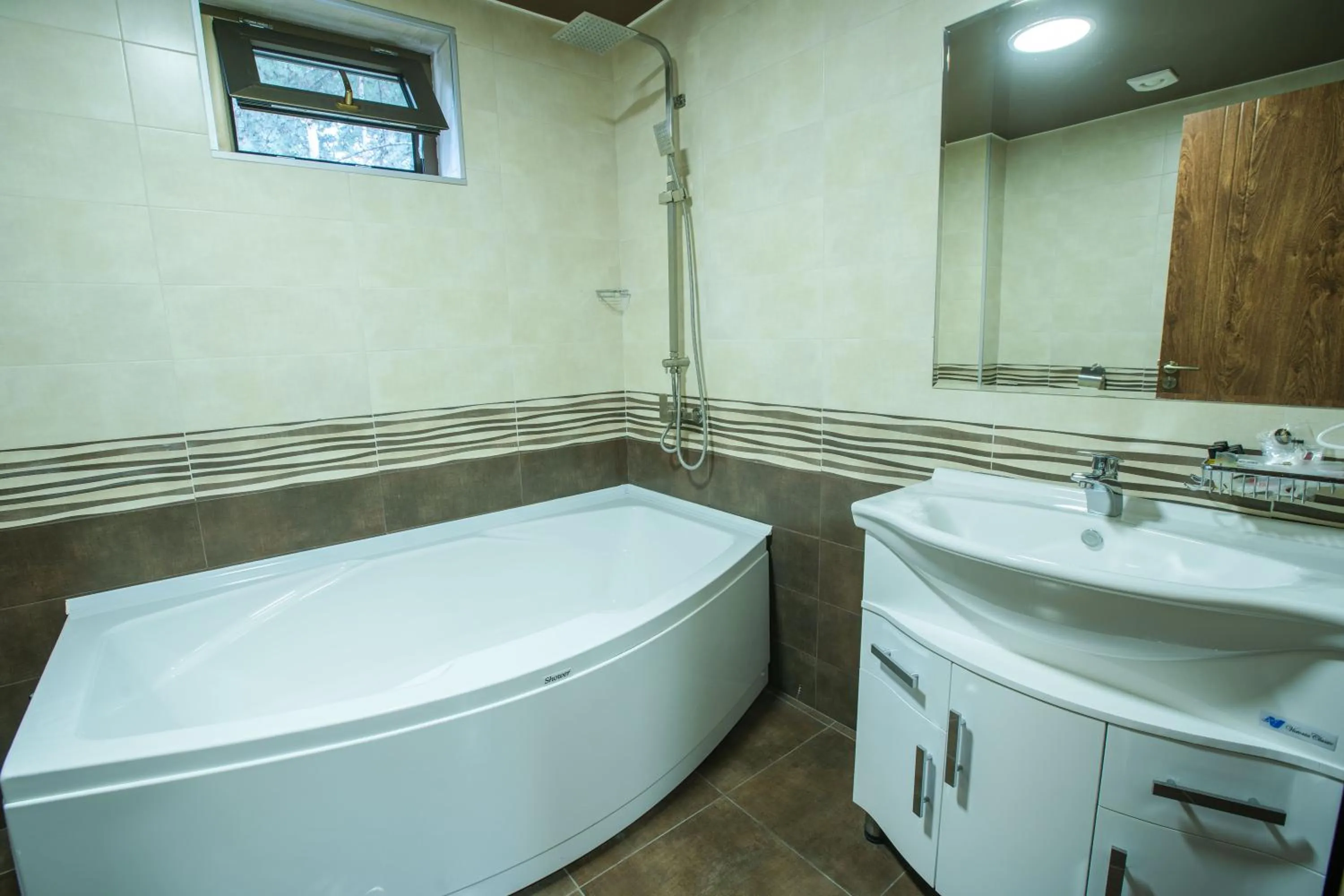 Bathroom in Zuzumbo Resort & Spa