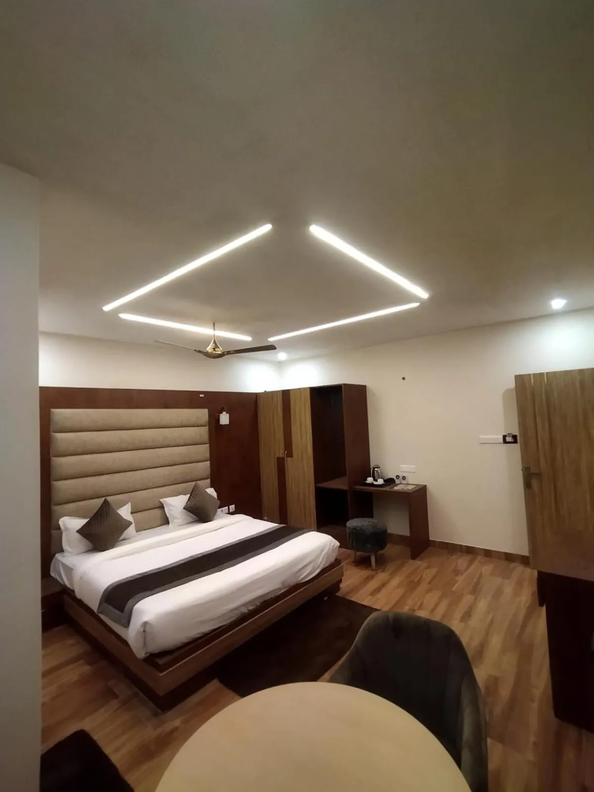 Bedroom, Bed in HOTEL UMA PALACE