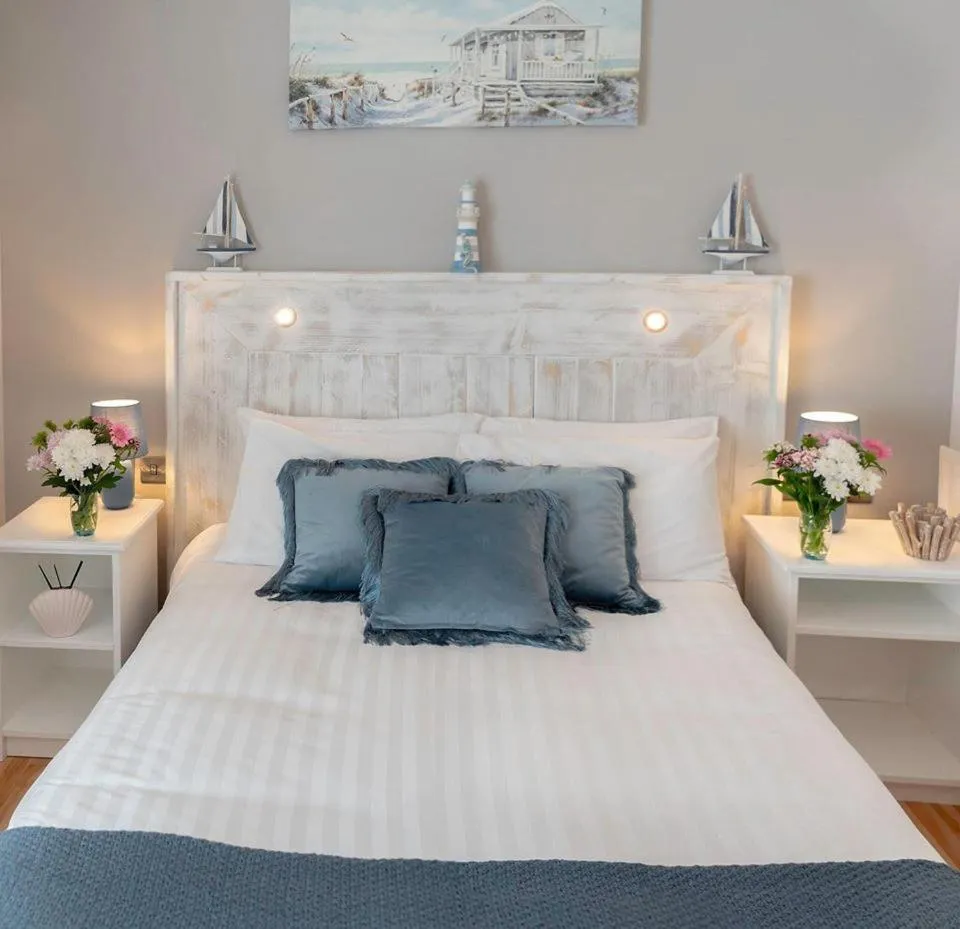 Photo of the whole room in The Addresse on the Beach