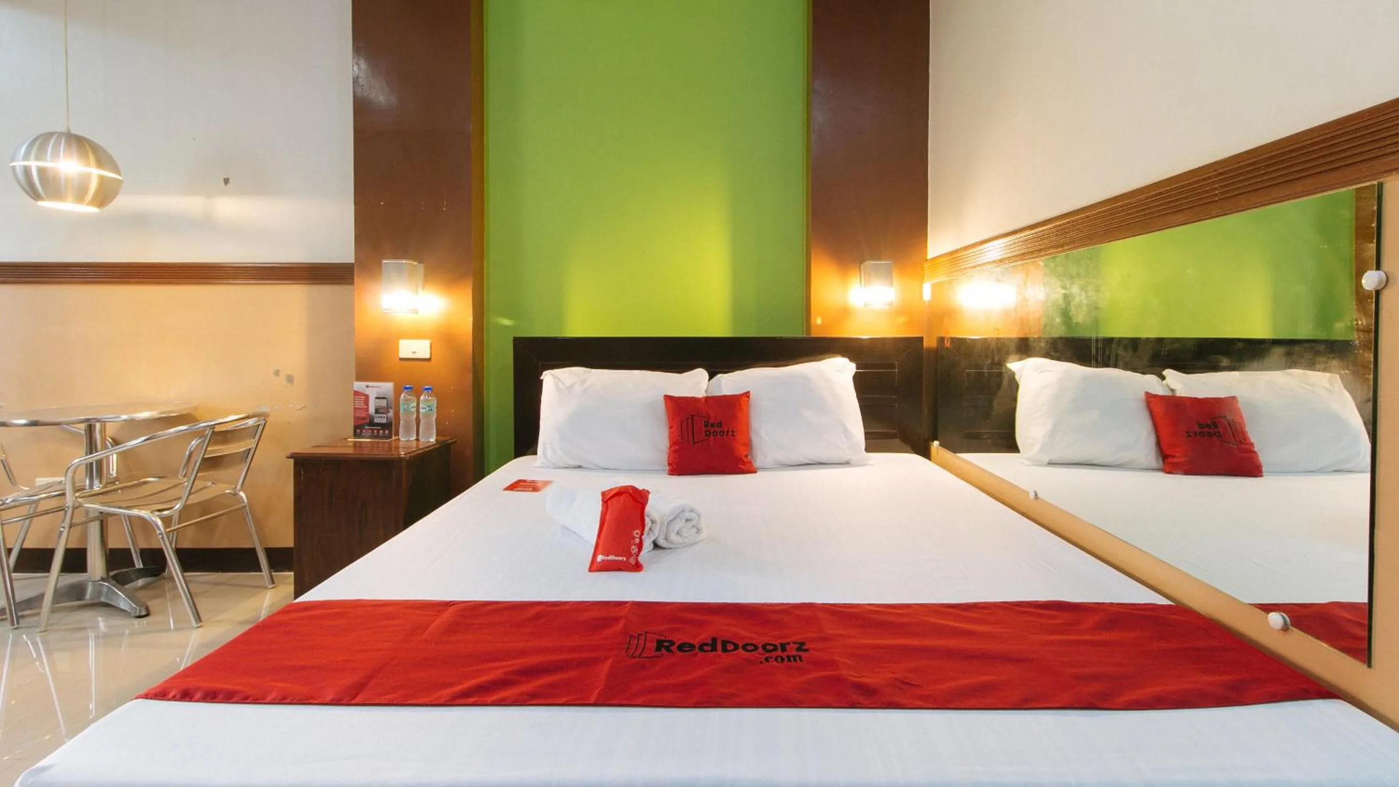 Bed in RedDoorz Plus near Municipality of Luisiana Laguna