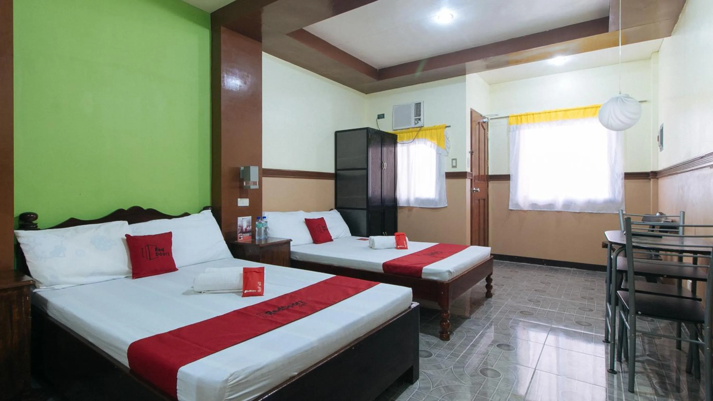 Bed in RedDoorz Plus near Municipality of Luisiana Laguna