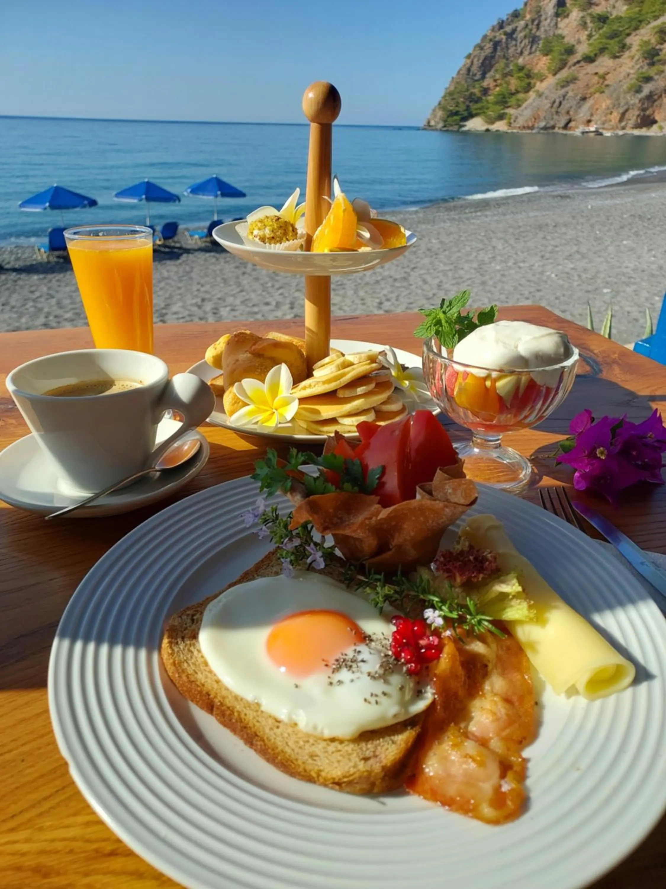 Breakfast in Agia Roumeli Hotel adults only