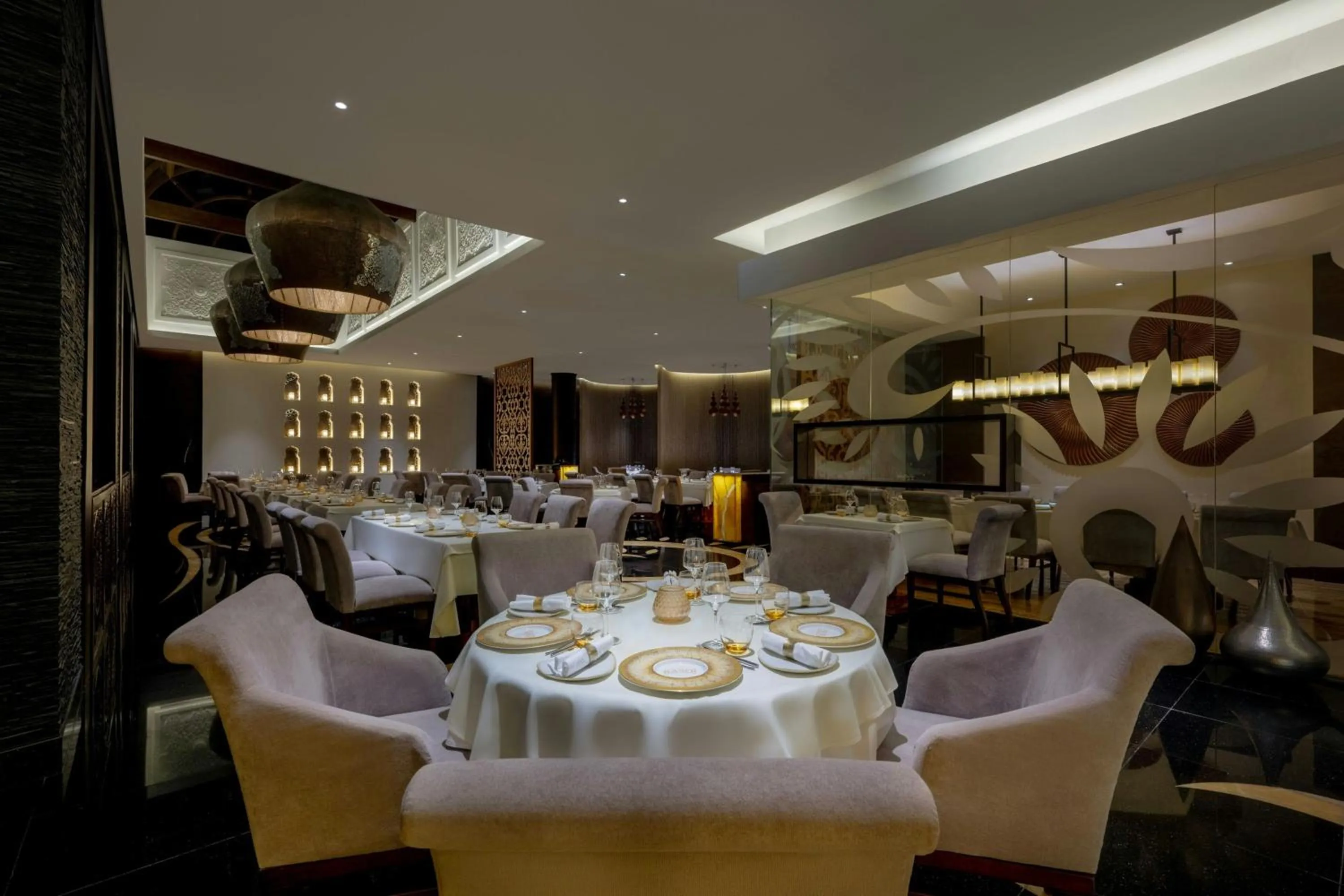 Restaurant/places to eat in Gulf Hotel Bahrain Convention and SPA
