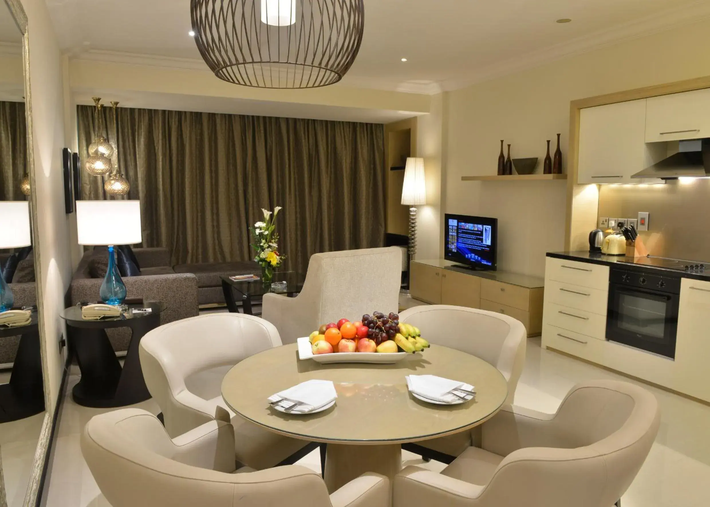Executive One-Bedroom Apartment in Gulf Hotel Bahrain Convention and SPA Executive One-Bedroom Apartment in Gulf Hotel Bahrain Convention and SPA