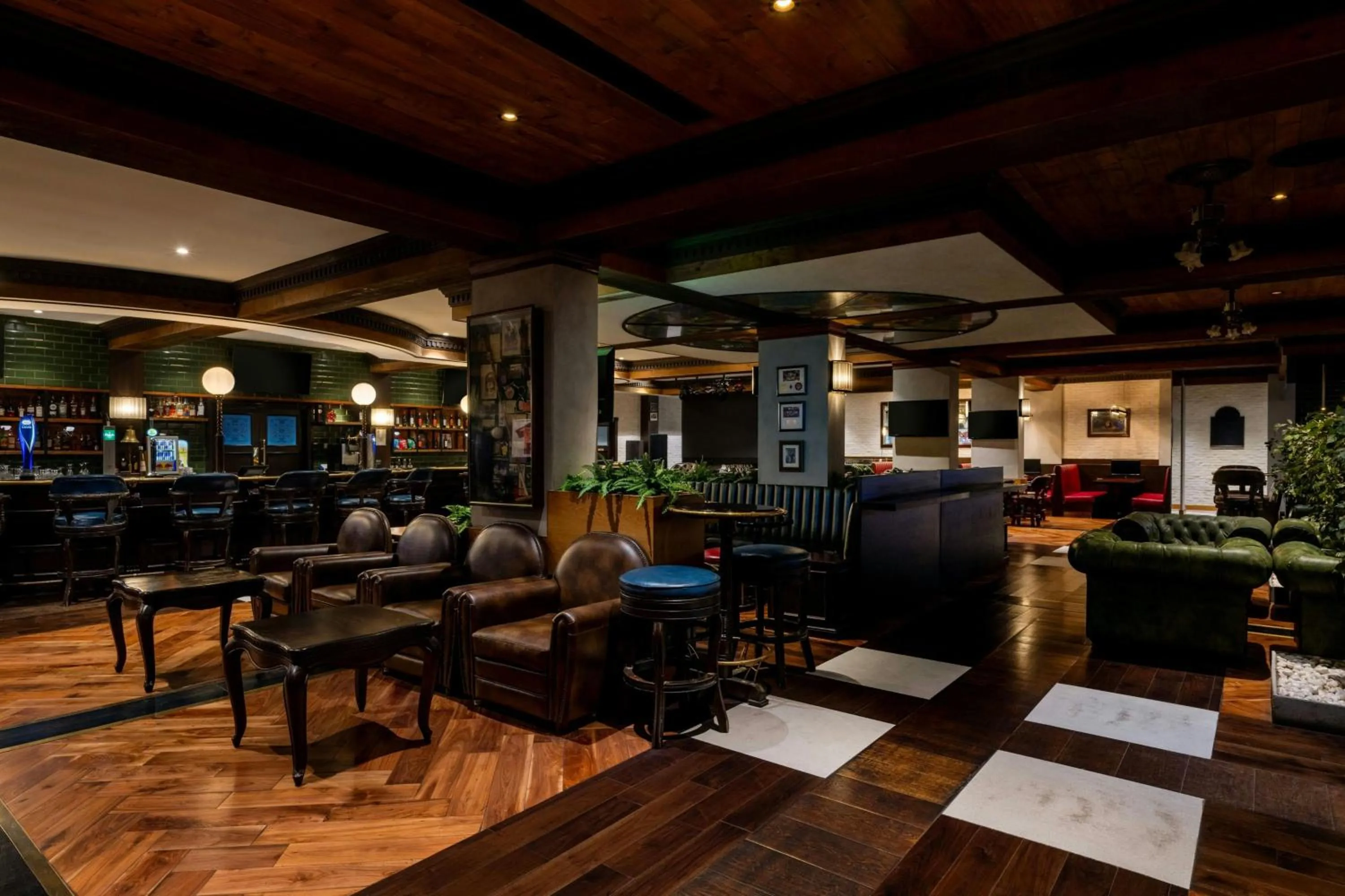 Restaurant/places to eat in Gulf Hotel Bahrain Convention and SPA