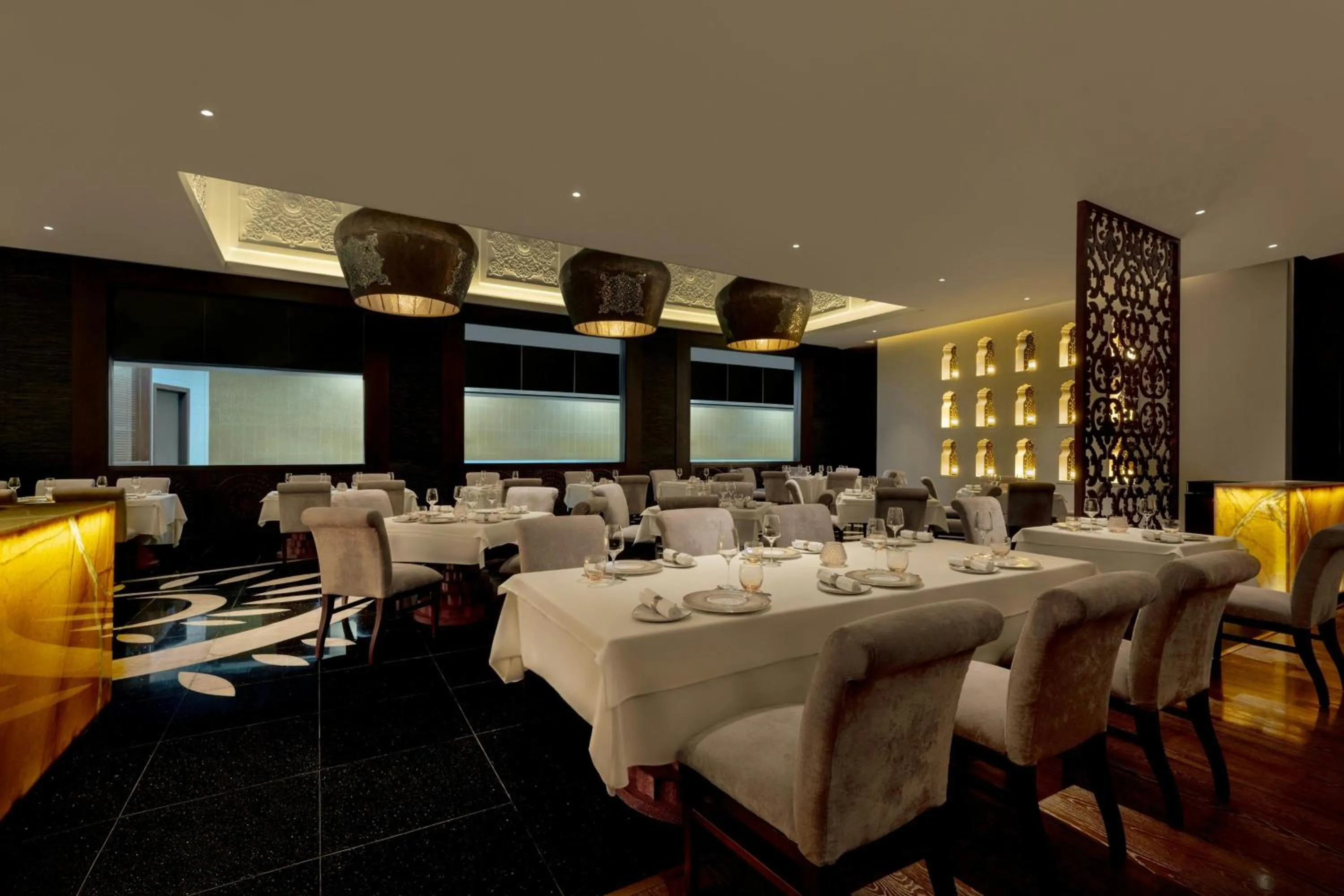Restaurant/places to eat in Gulf Hotel Bahrain Convention and SPA