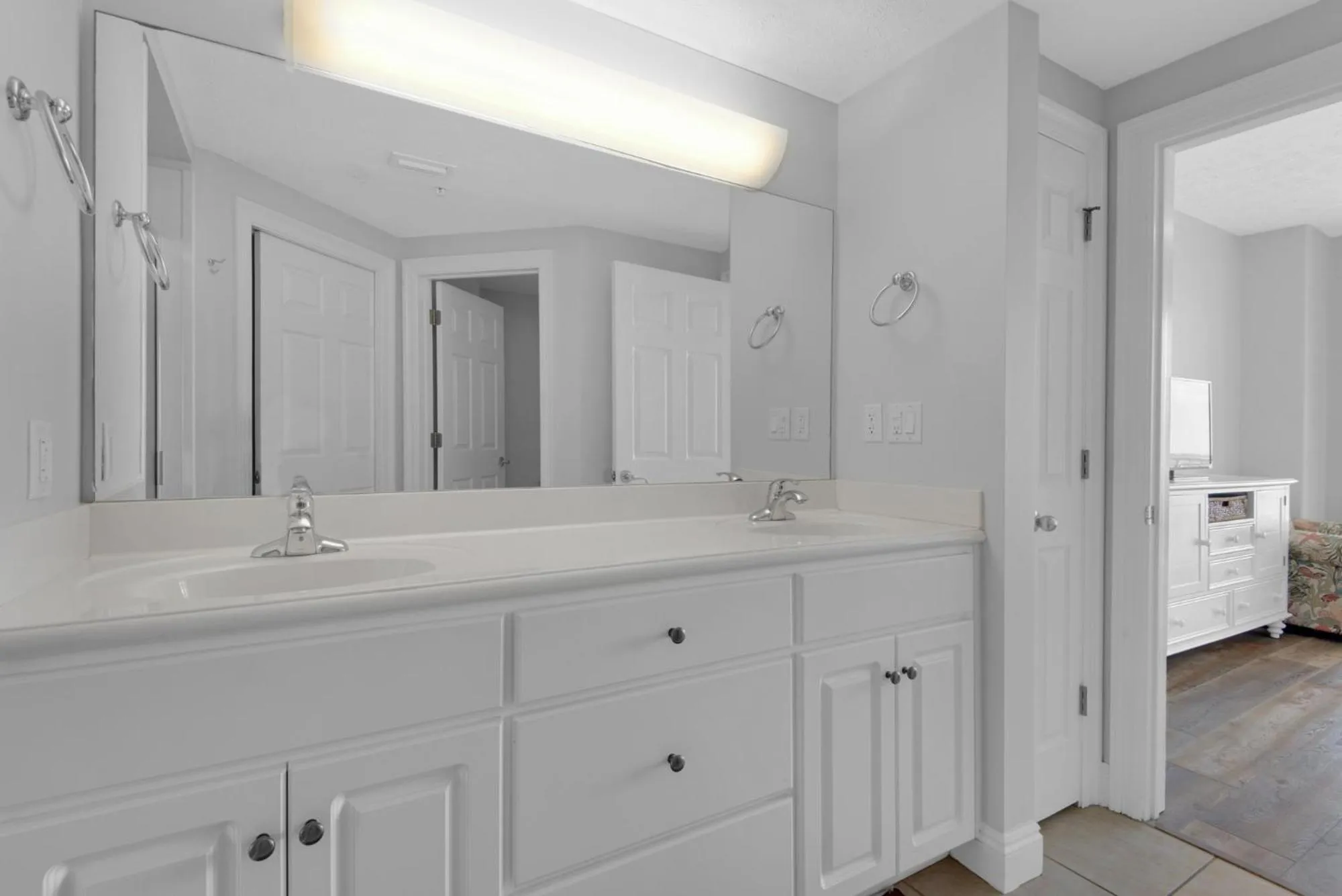 Other in Treasure Island 0207