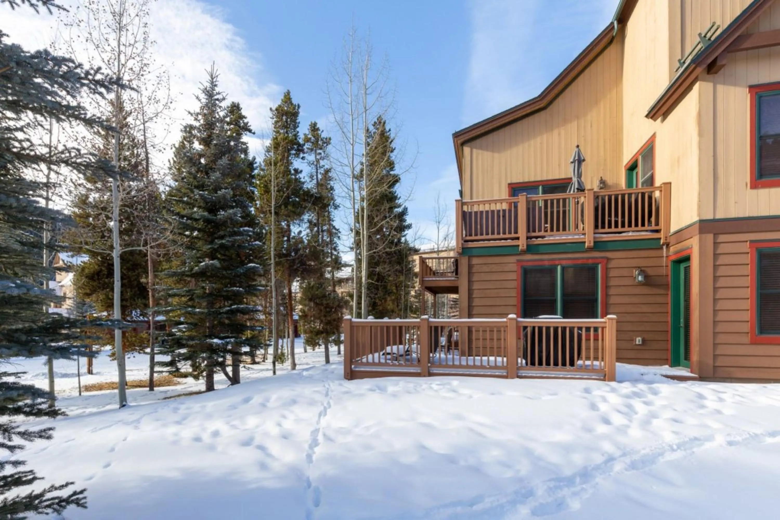 Property building in Red Hawk Townhomes by Summit County Mountain Retreats