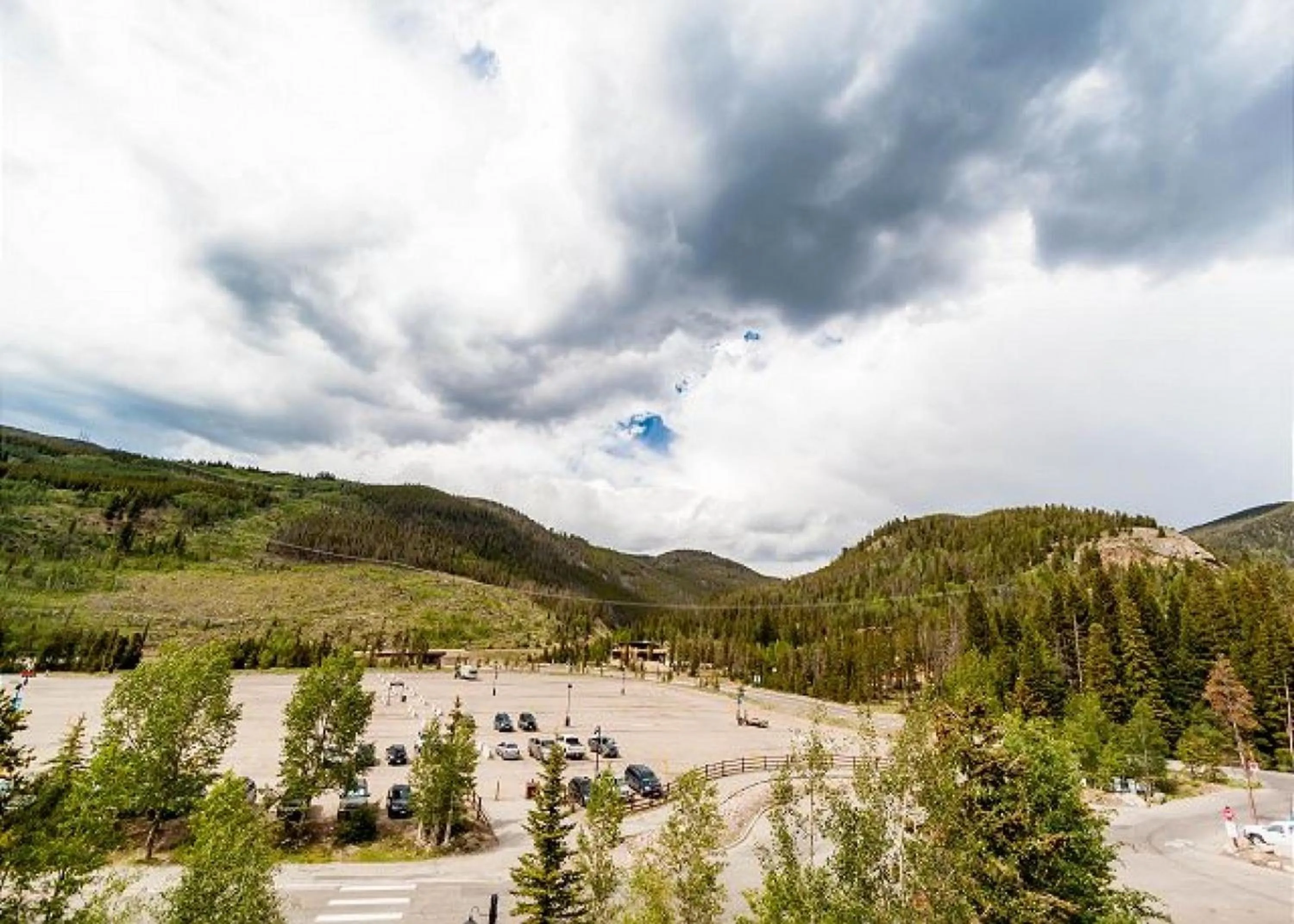 Mountain view in Silver Mill by Summit County Mountain Retreats