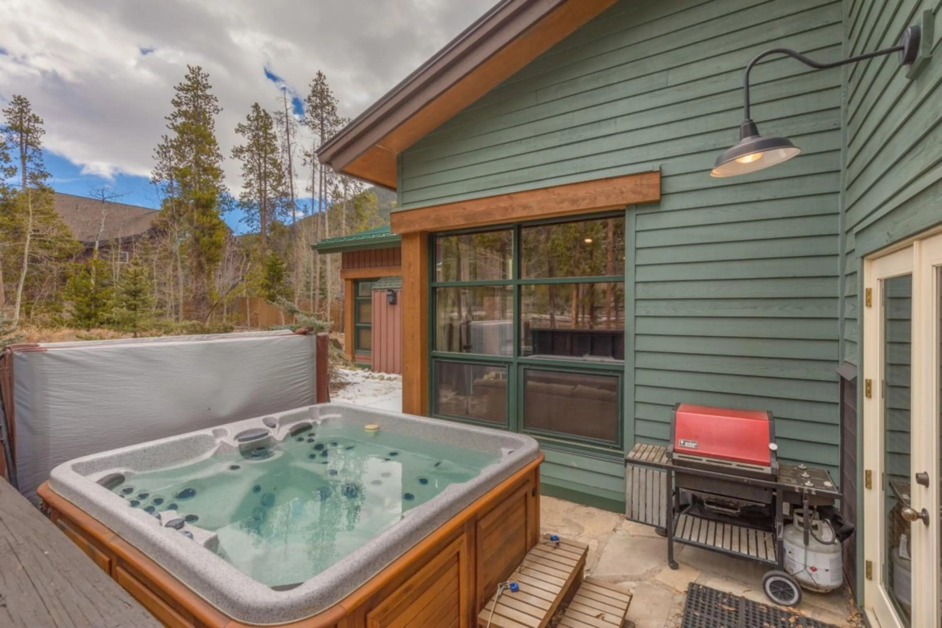 Hot Tub in Ski Tip by Summit County Mountain Retreats