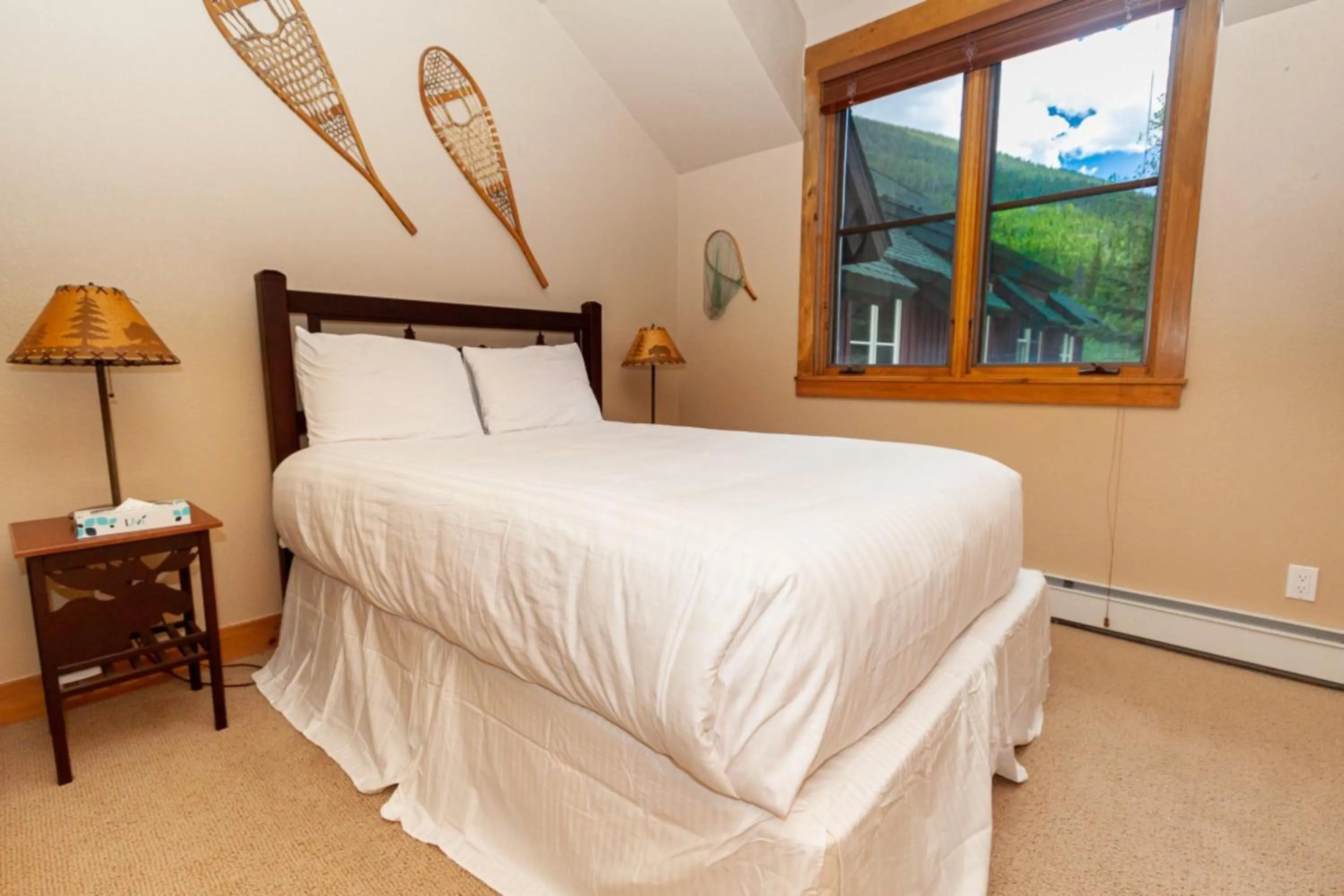 Bedroom, Bed in Ski Tip by Summit County Mountain Retreats