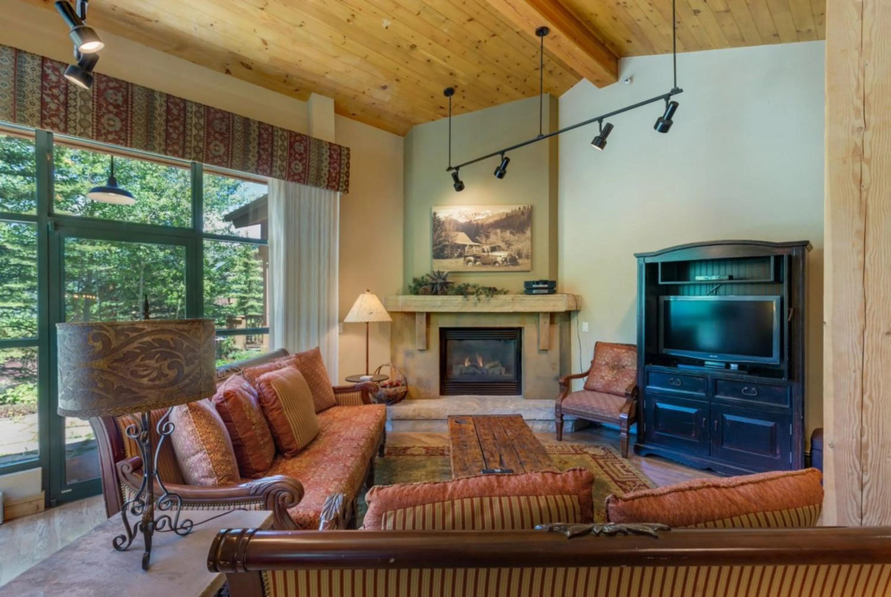 Living room in Ski Tip by Summit County Mountain Retreats