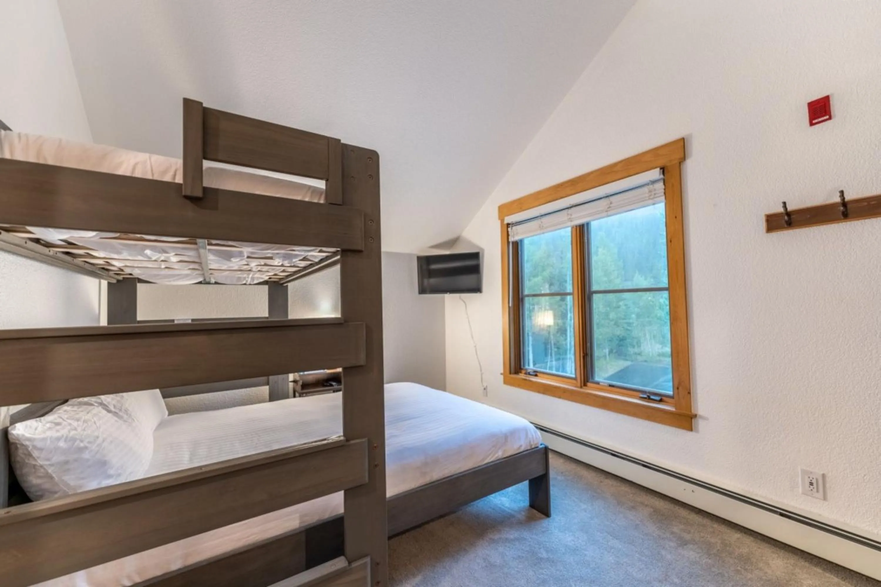 Bedroom, Bed in Ski Tip by Summit County Mountain Retreats