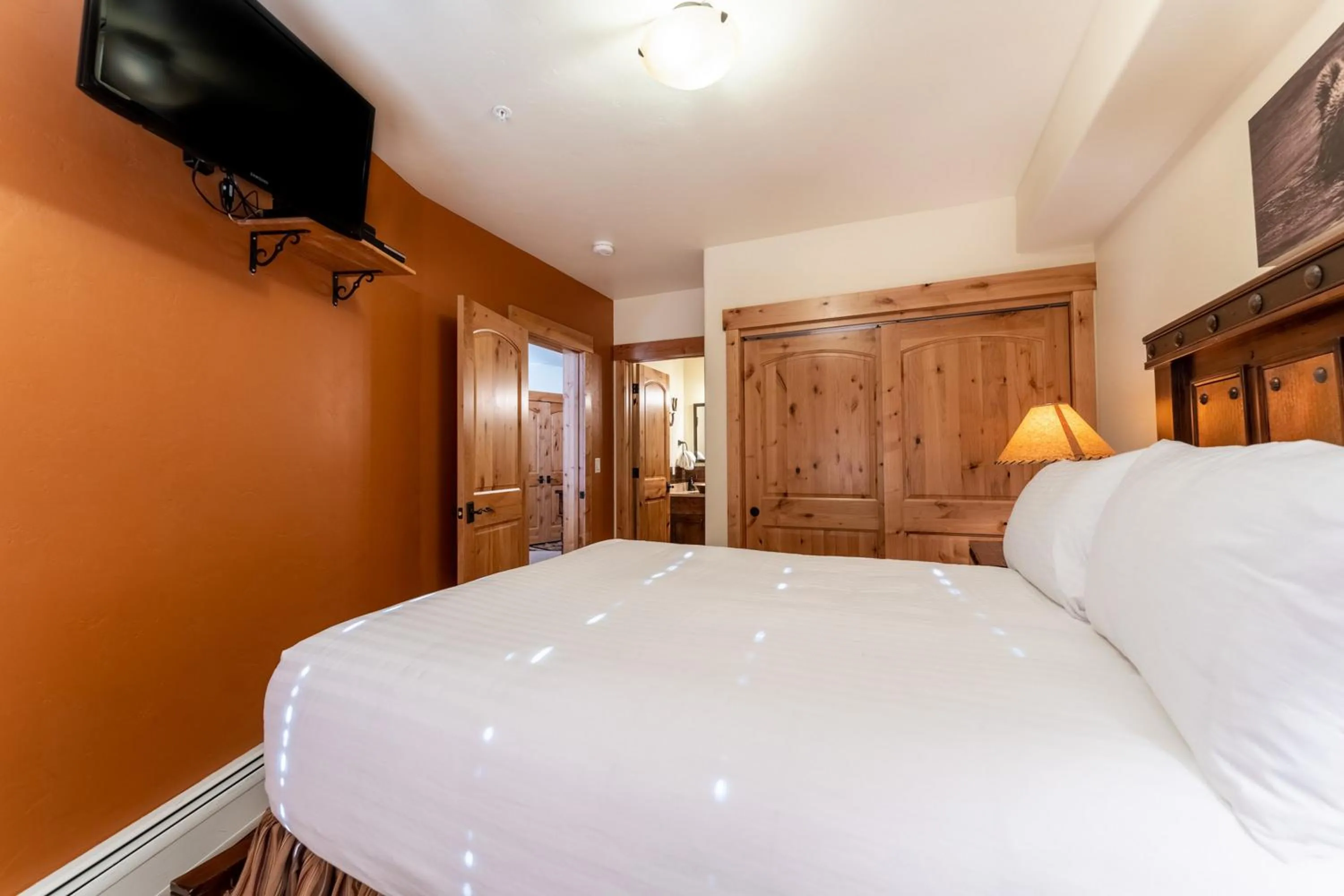 Bedroom, Bed in Tenderfoot Lodge by Summit County Mountain Retreats