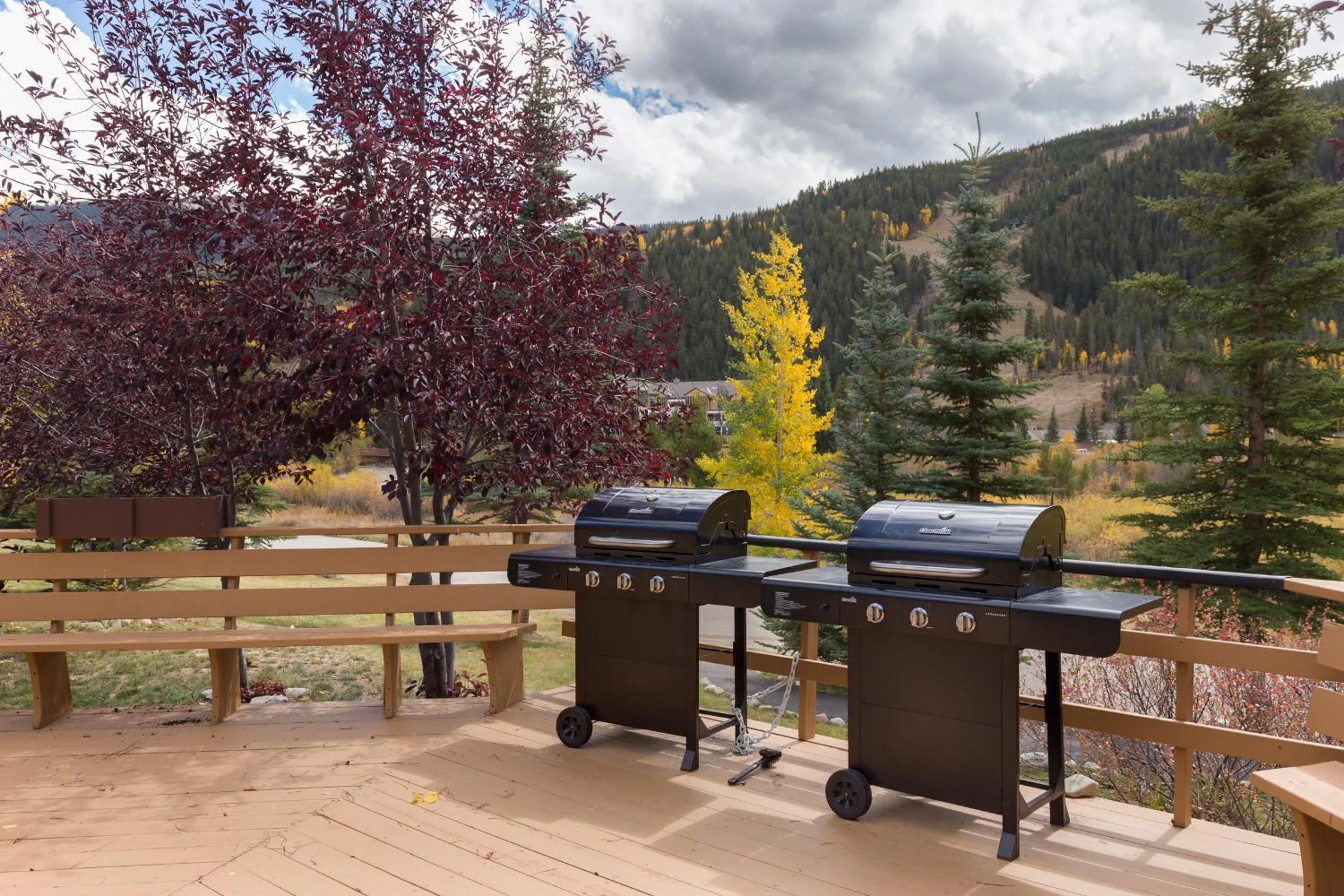 BBQ facilities in Tenderfoot Lodge by Summit County Mountain Retreats