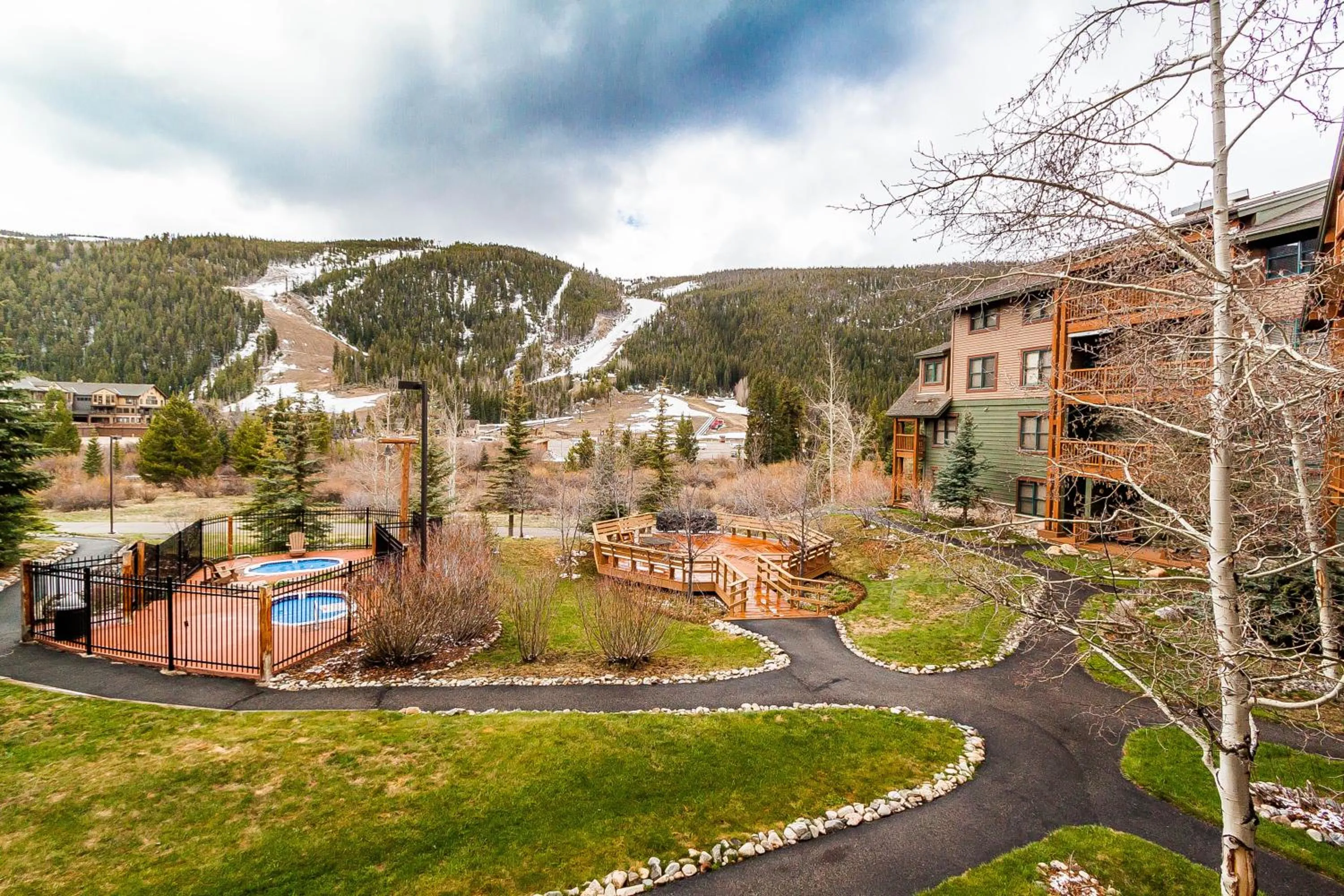 Property building in Tenderfoot Lodge by Summit County Mountain Retreats