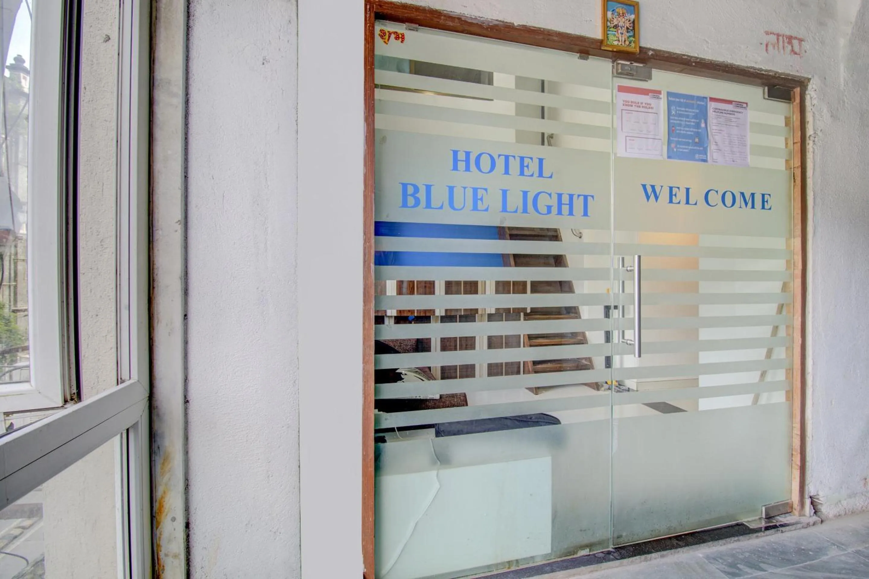 Facade/entrance in Hotel O Blue Light Near Gateway Of India Mumbai