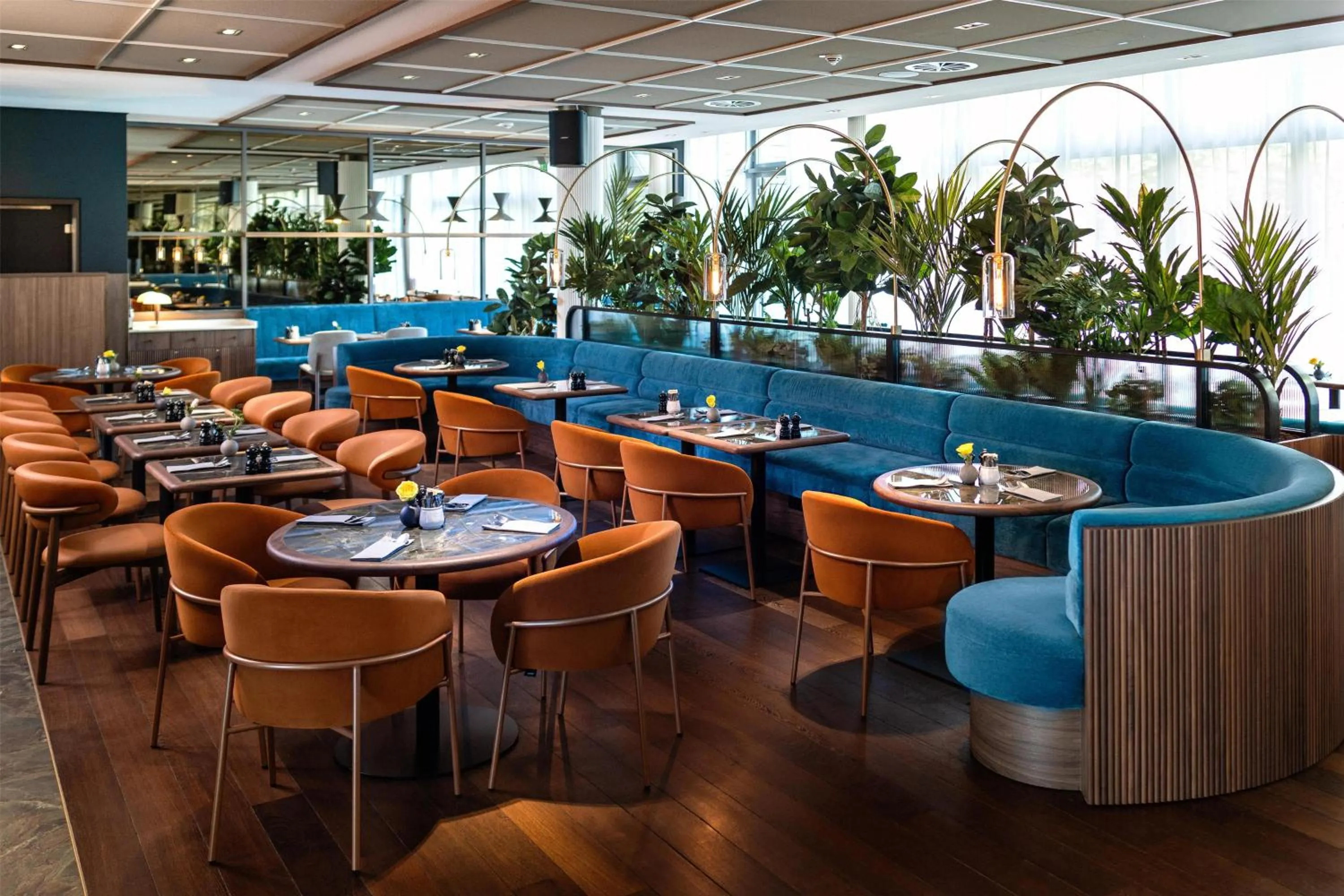 Restaurant/places to eat in Radisson Blu Media Harbour Hotel, Düsseldorf