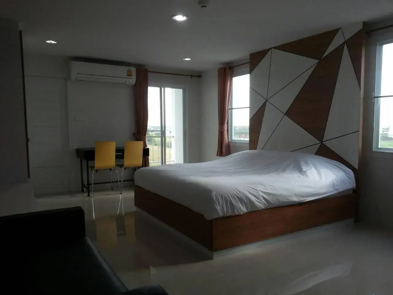 Double Room with Private Bathroom in The Seasons Double Room with Private Bathroom in The Seasons